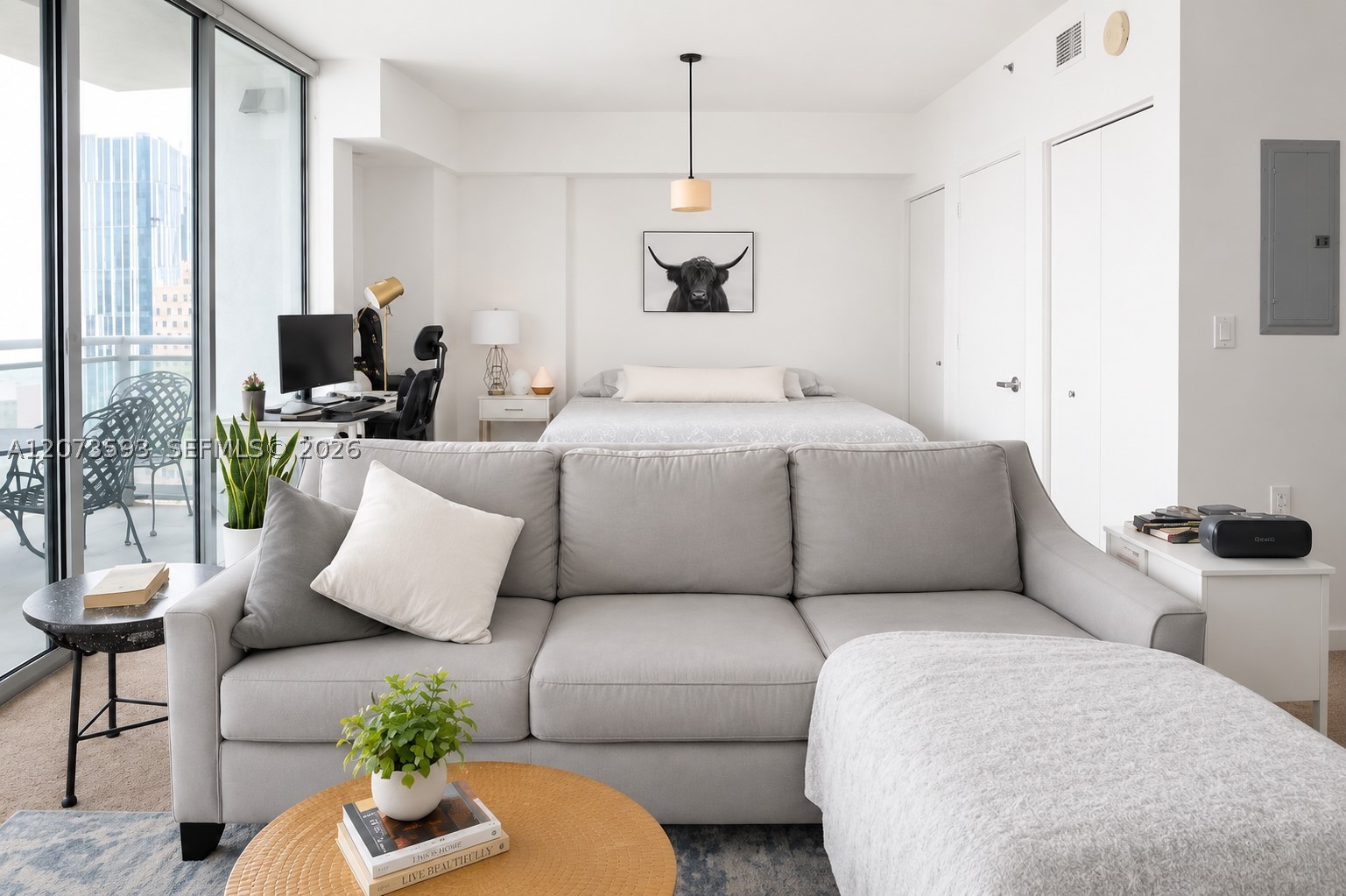 350 S Miami Ave #2215, Miami FL 33130