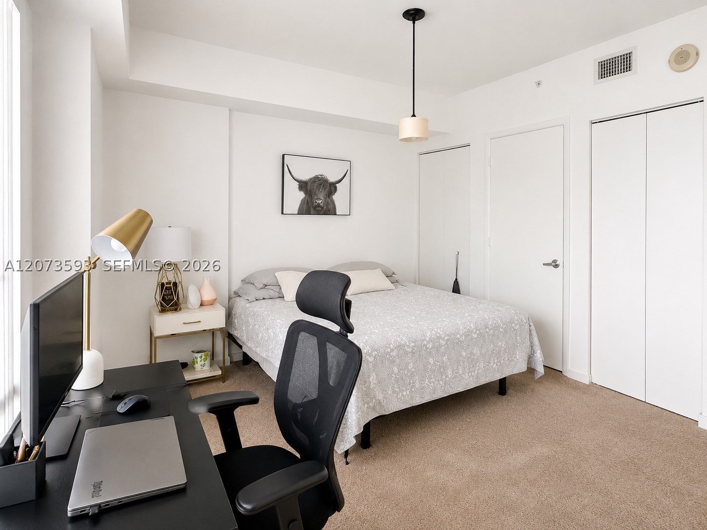 350 S Miami Ave #2215, Miami FL 33130