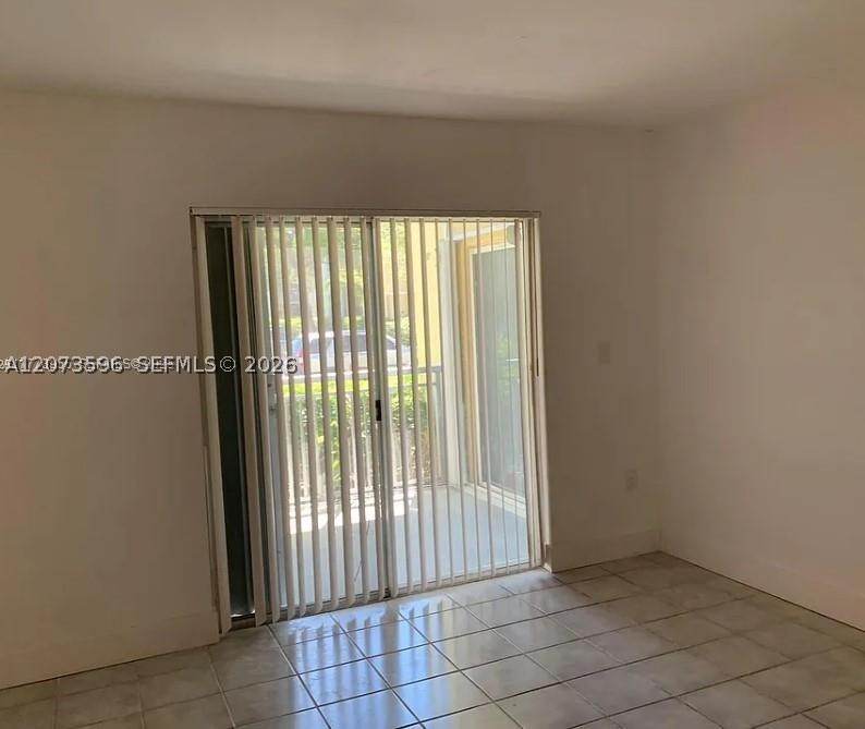 8670 SW 212th St #105, Cutler Bay FL 33189