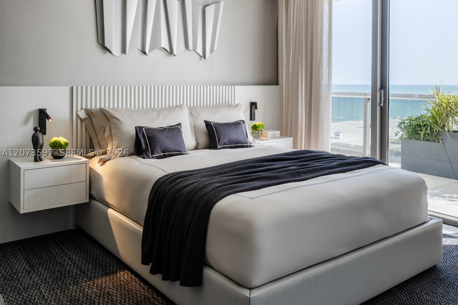 5875 Collins Ave #902, Miami Beach FL 33140