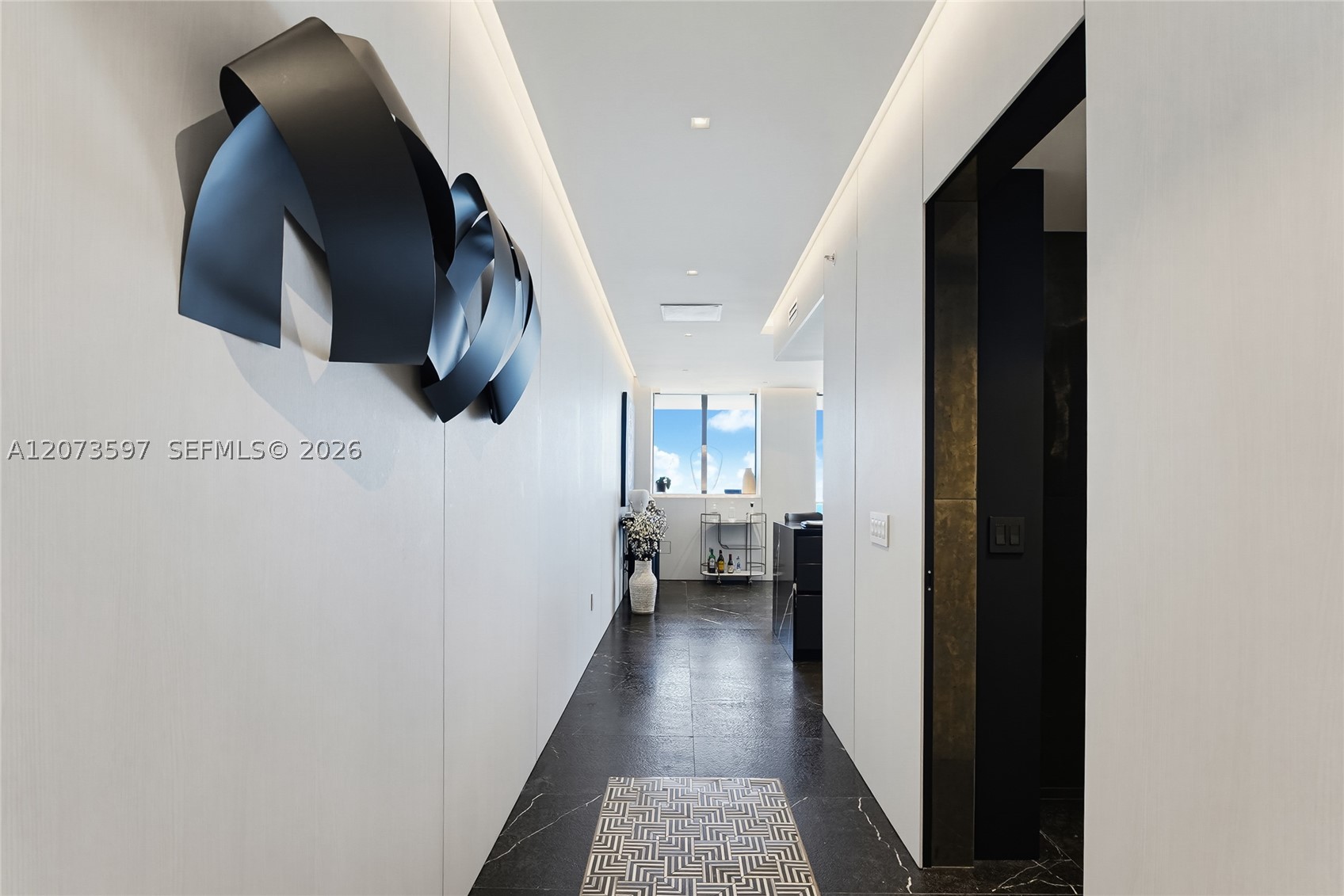 5875 Collins Ave #902, Miami Beach FL 33140