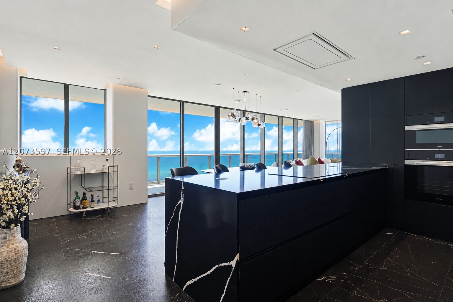 5875 Collins Ave #902, Miami Beach FL 33140