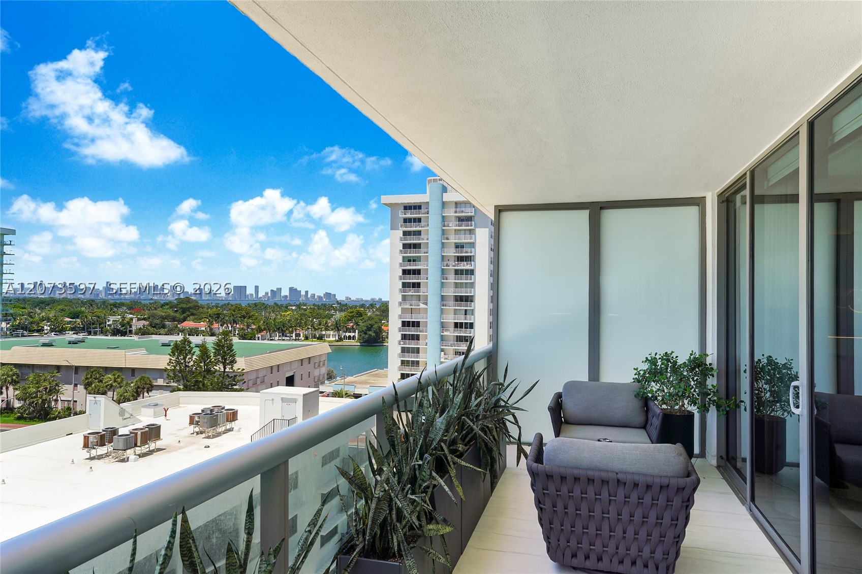 5875 Collins Ave #902, Miami Beach FL 33140