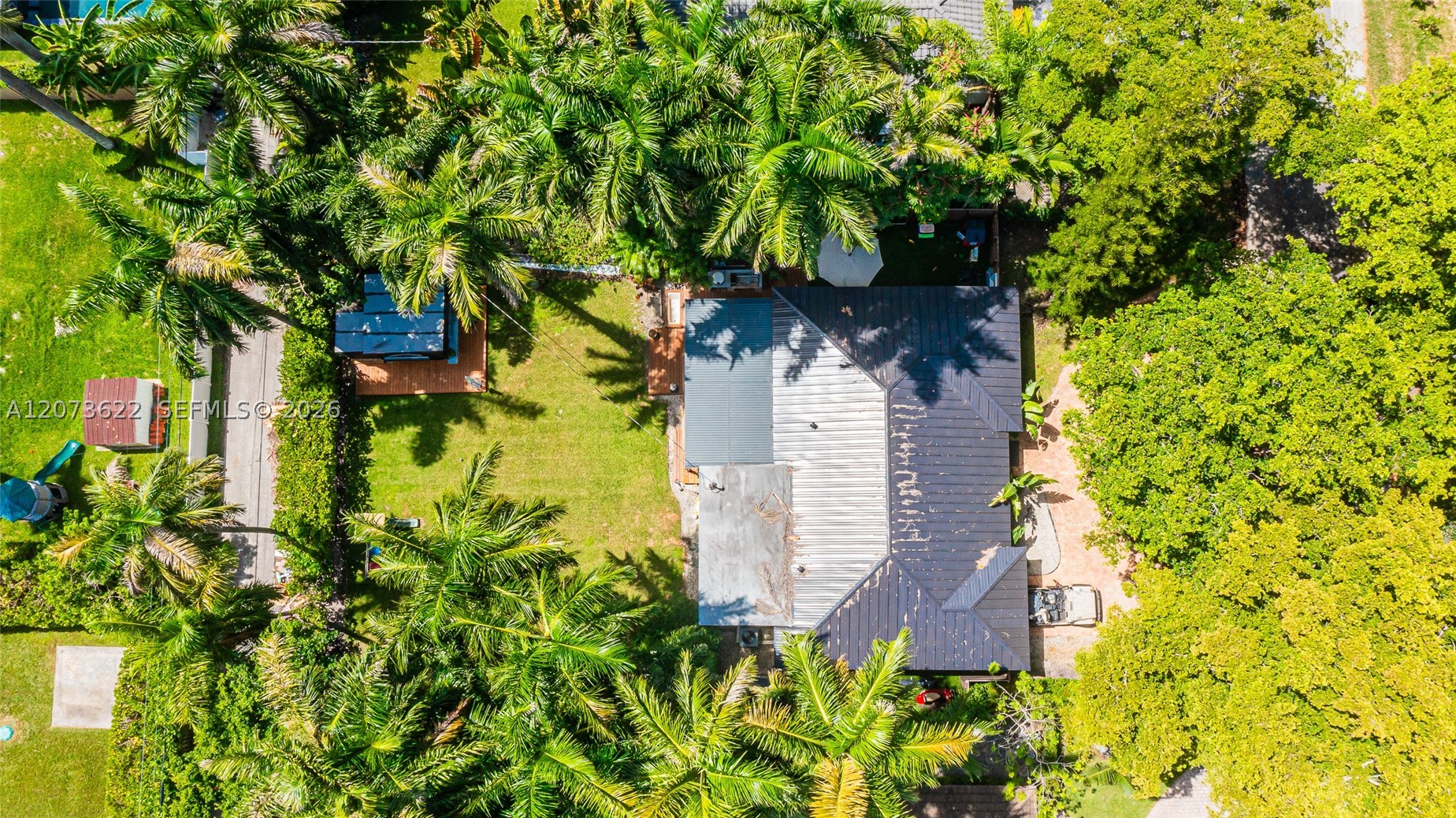 10627 NE 11th Ave, Miami Shores FL 33138