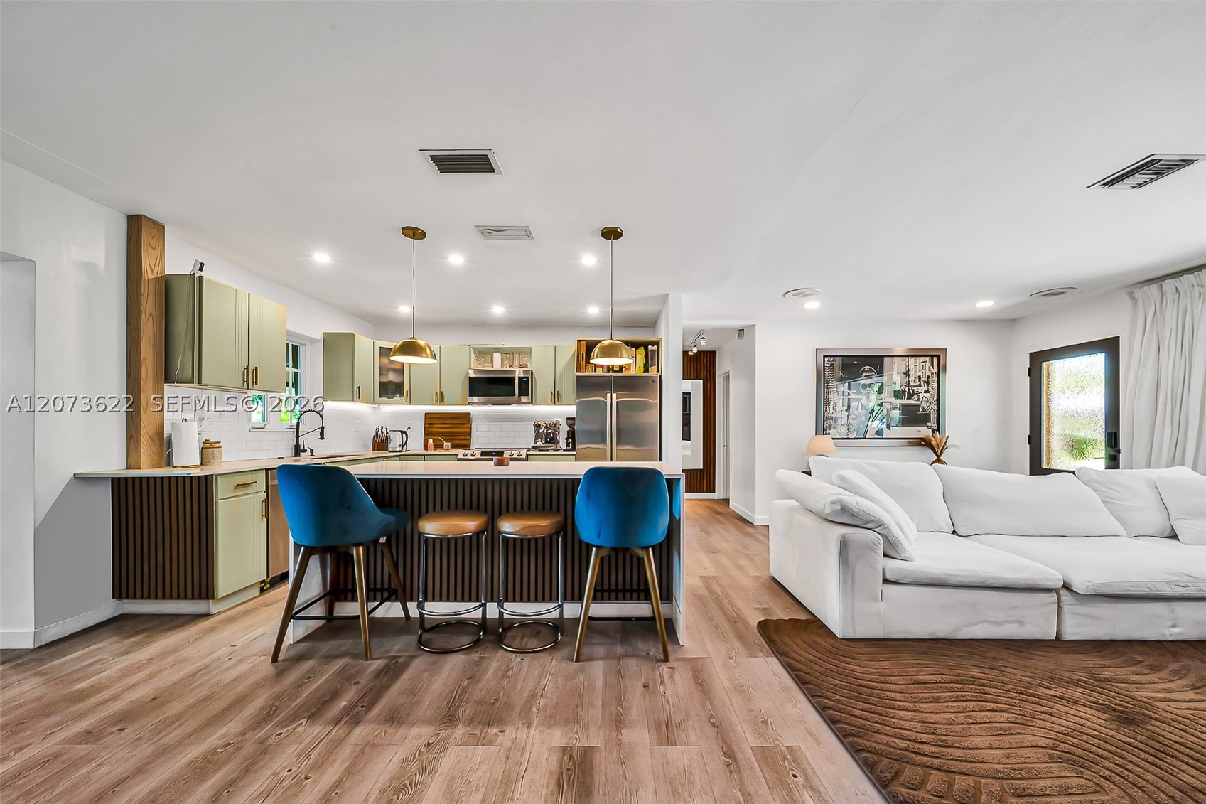 10627 NE 11th Ave, Miami Shores FL 33138