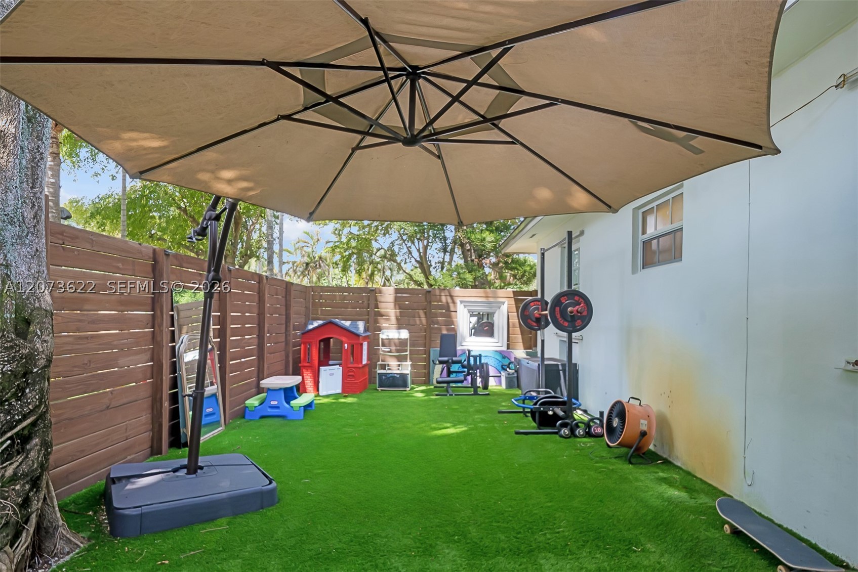 10627 NE 11th Ave, Miami Shores FL 33138