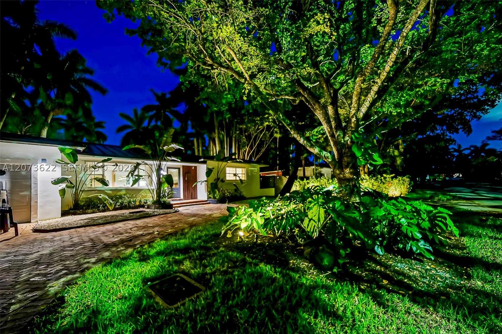 10627 NE 11th Ave, Miami Shores FL 33138