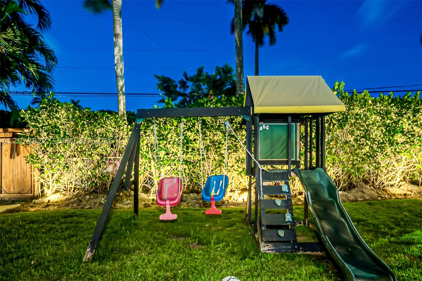 10627 NE 11th Ave, Miami Shores FL 33138