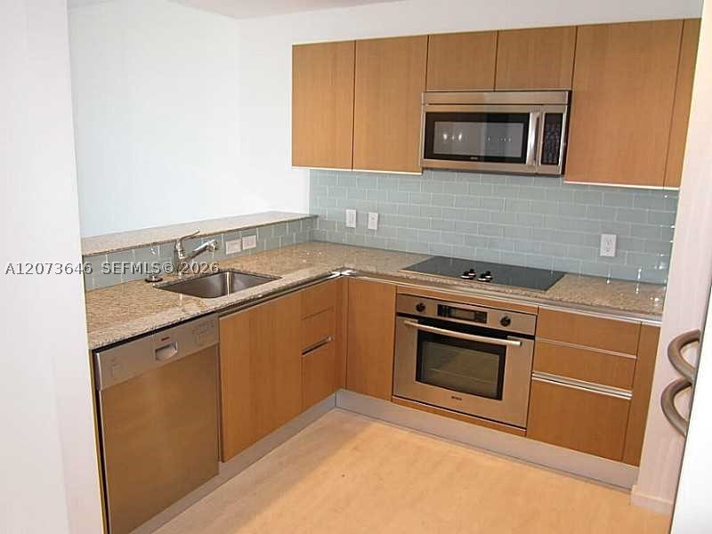 1050 Brickell Ave #2612, Miami FL 33131