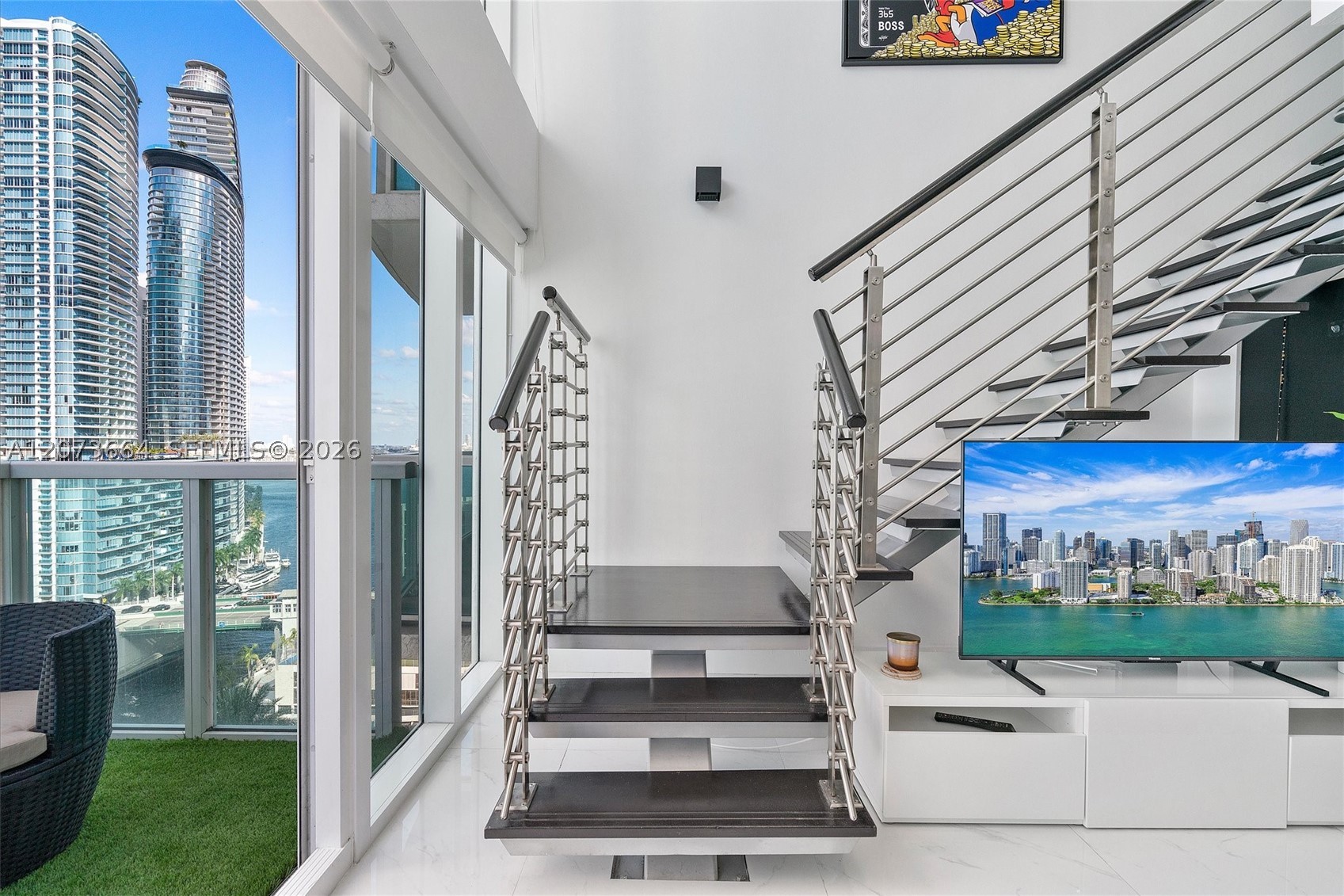 41 SE 5th St #1111, Miami FL 33131
