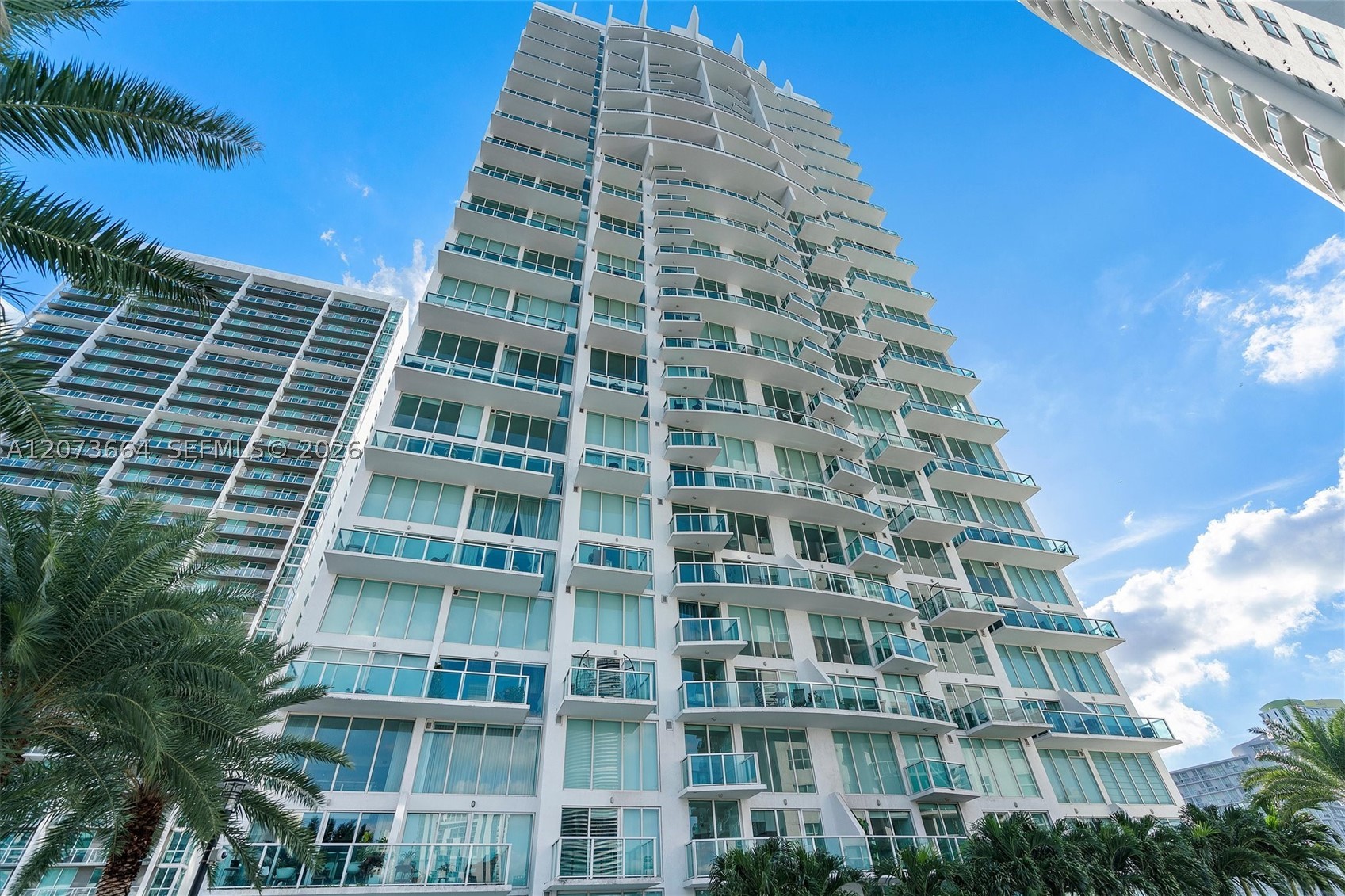 41 SE 5th St #1111, Miami FL 33131