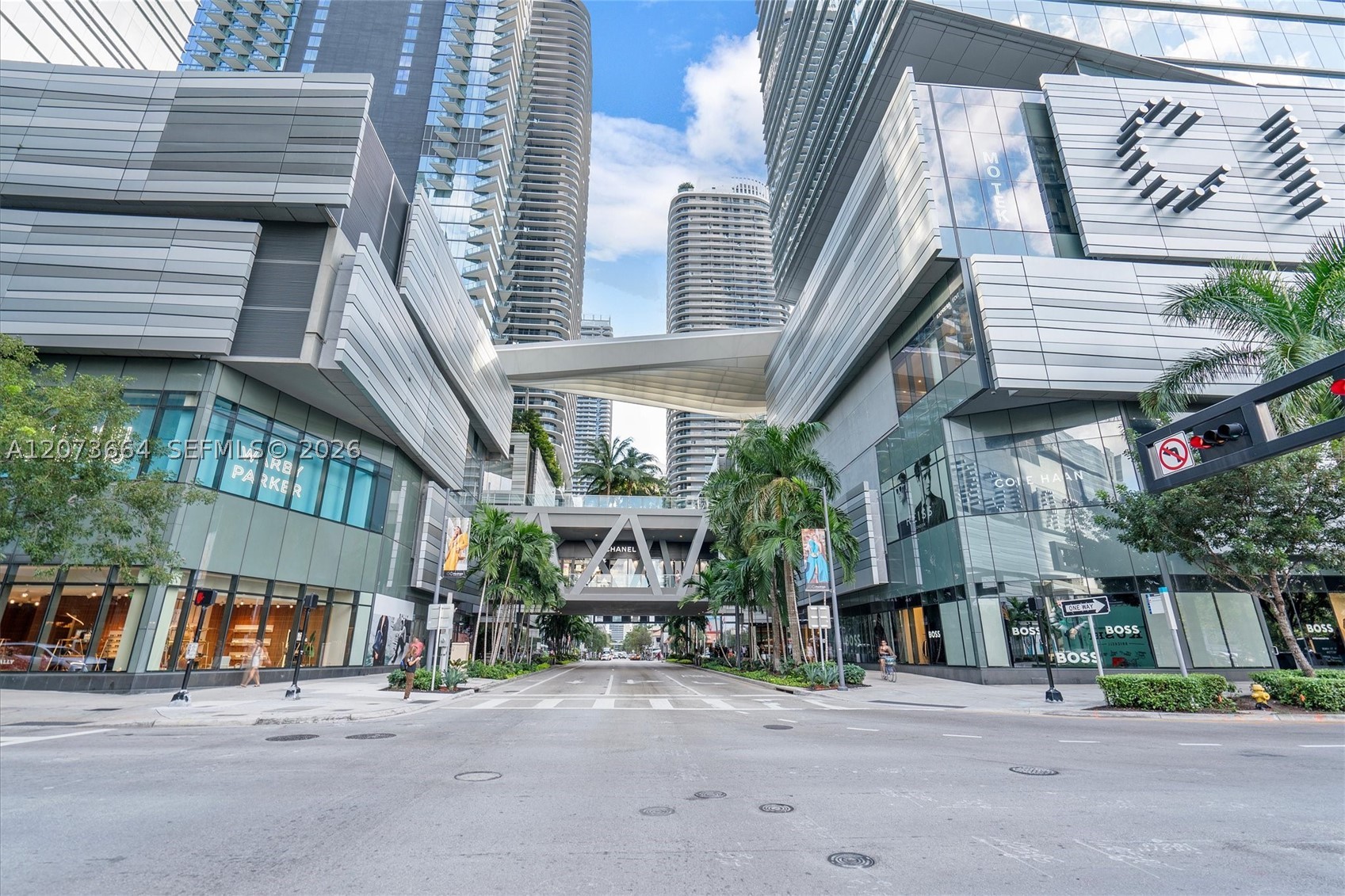 41 SE 5th St #1111, Miami FL 33131