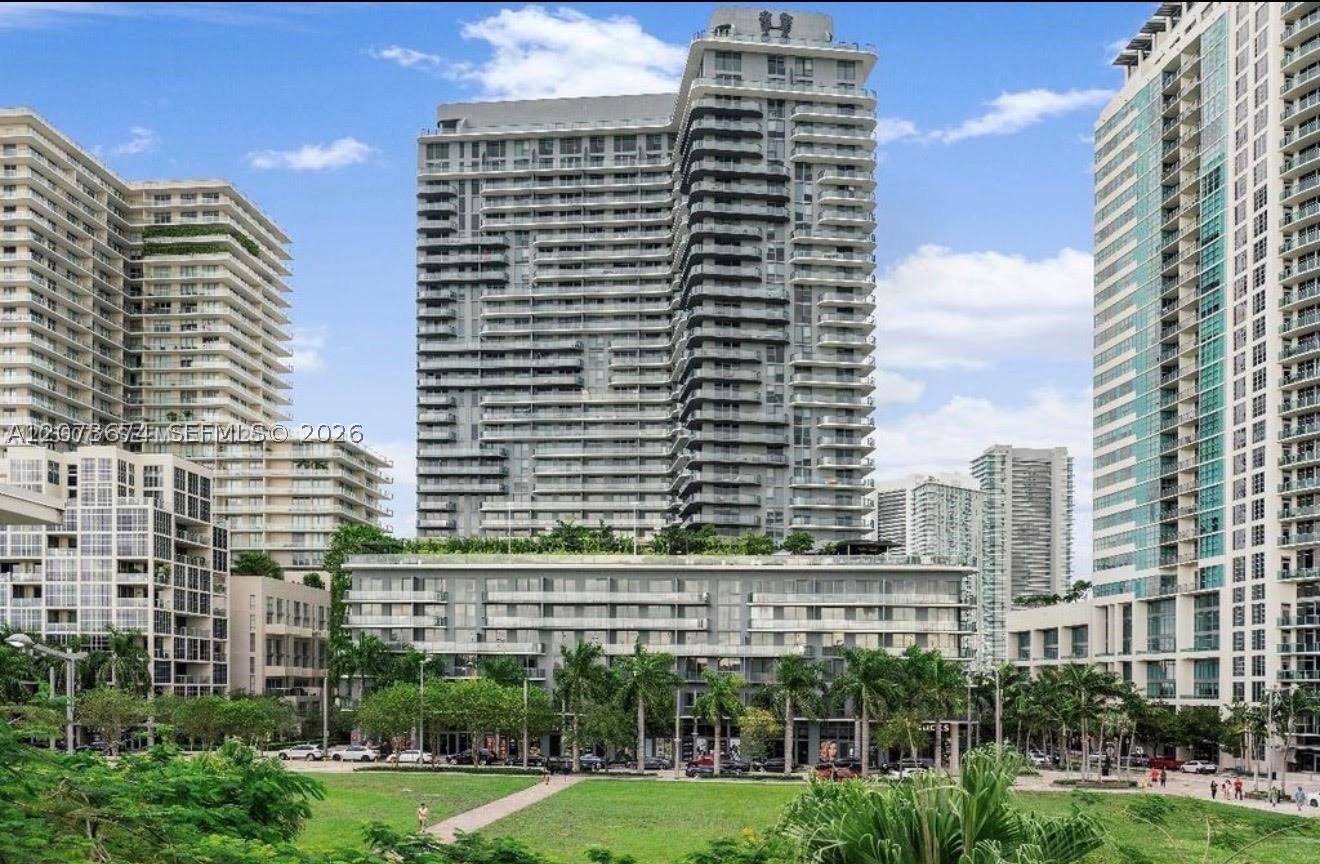 121 NE 34th St #2506A, Miami FL 33137