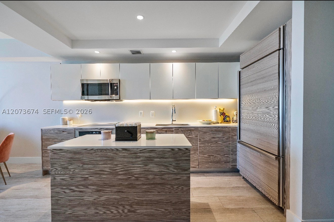 121 NE 34th St #2506A, Miami FL 33137