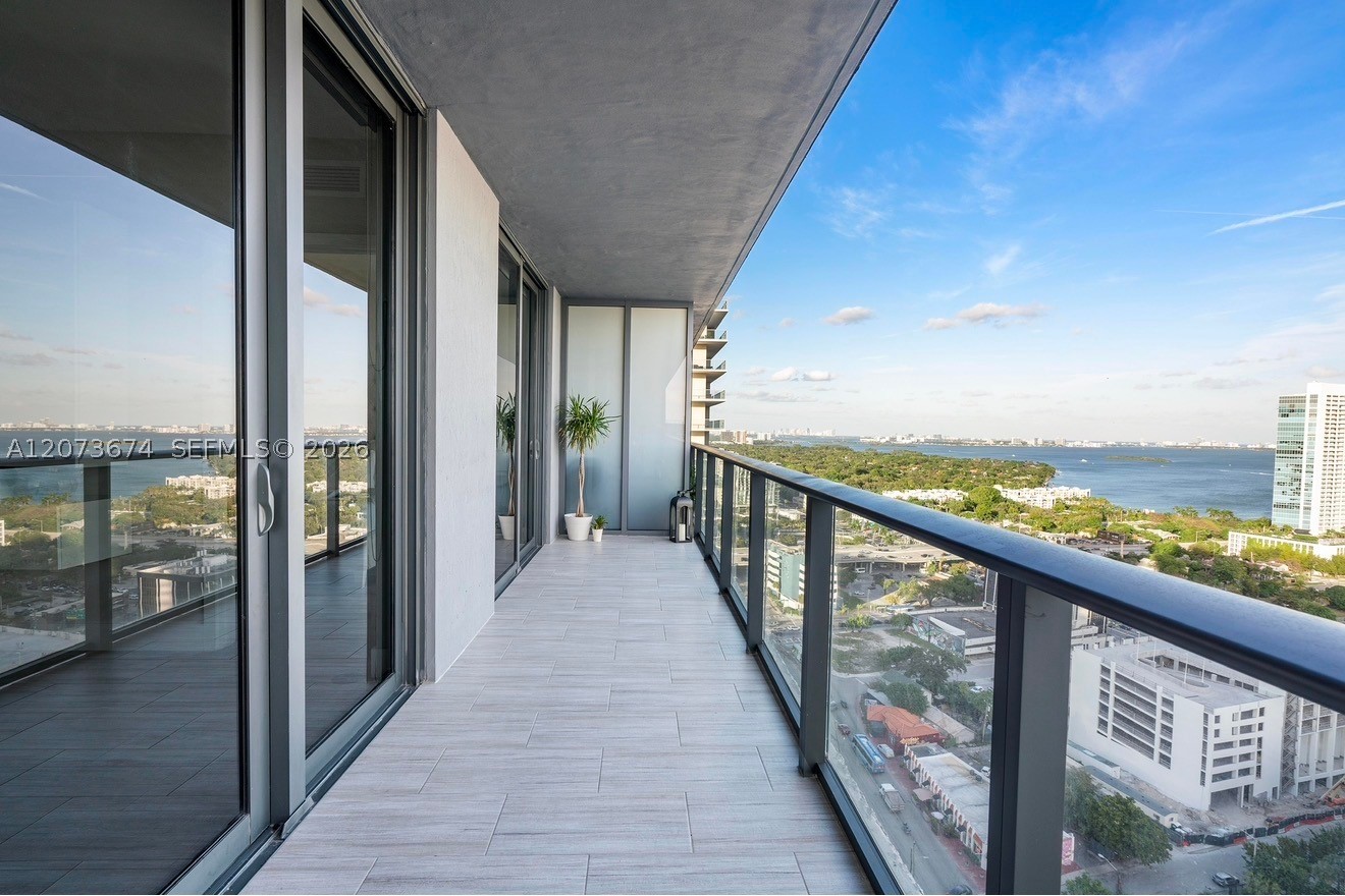 121 NE 34th St #2506A, Miami FL 33137