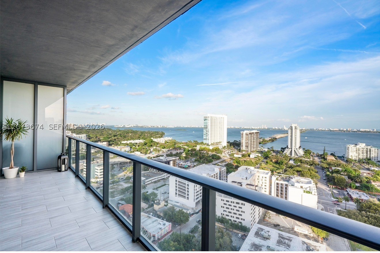 121 NE 34th St #2506A, Miami FL 33137