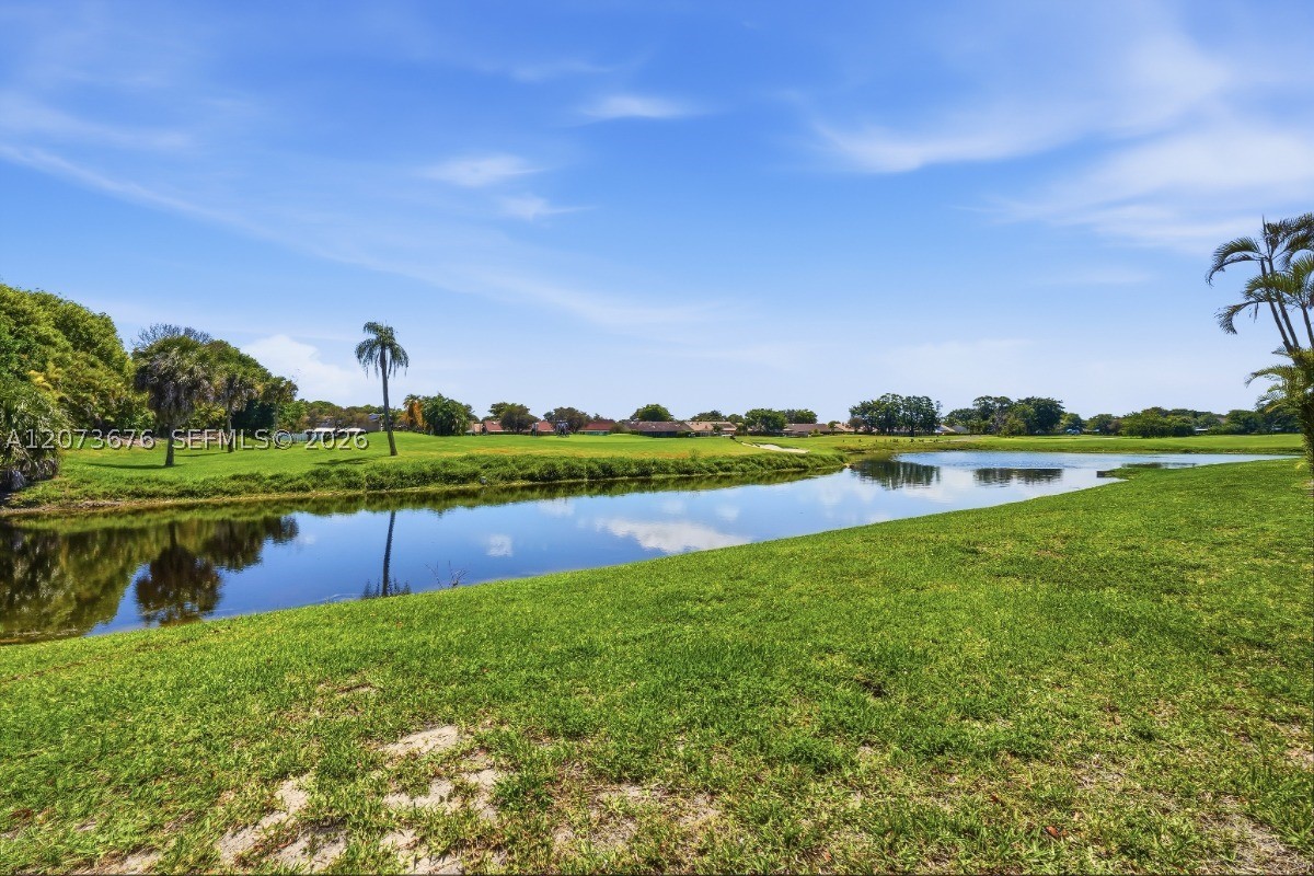 7460 Woodmont Ter #101, Tamarac FL 33321
