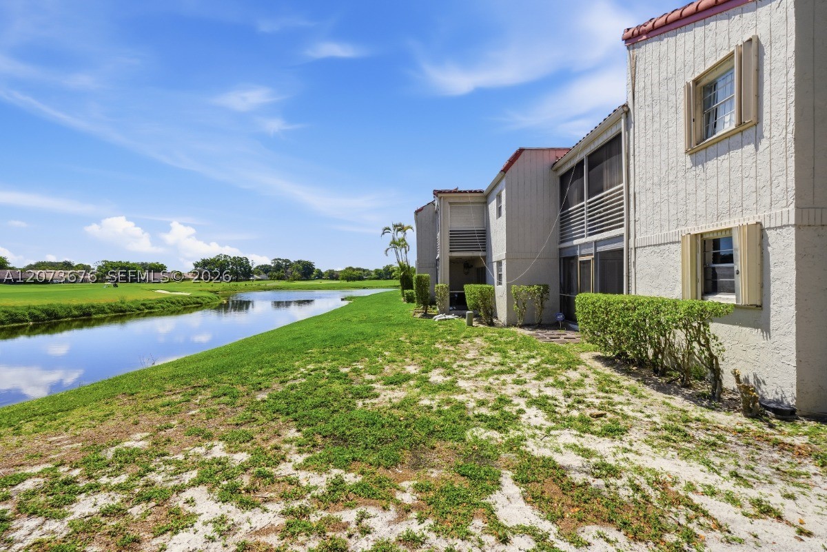 7460 Woodmont Ter #101, Tamarac FL 33321