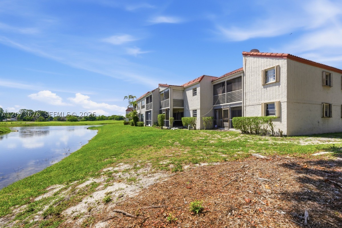 7460 Woodmont Ter #101, Tamarac FL 33321