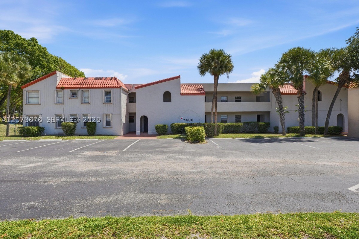 7460 Woodmont Ter #101, Tamarac FL 33321