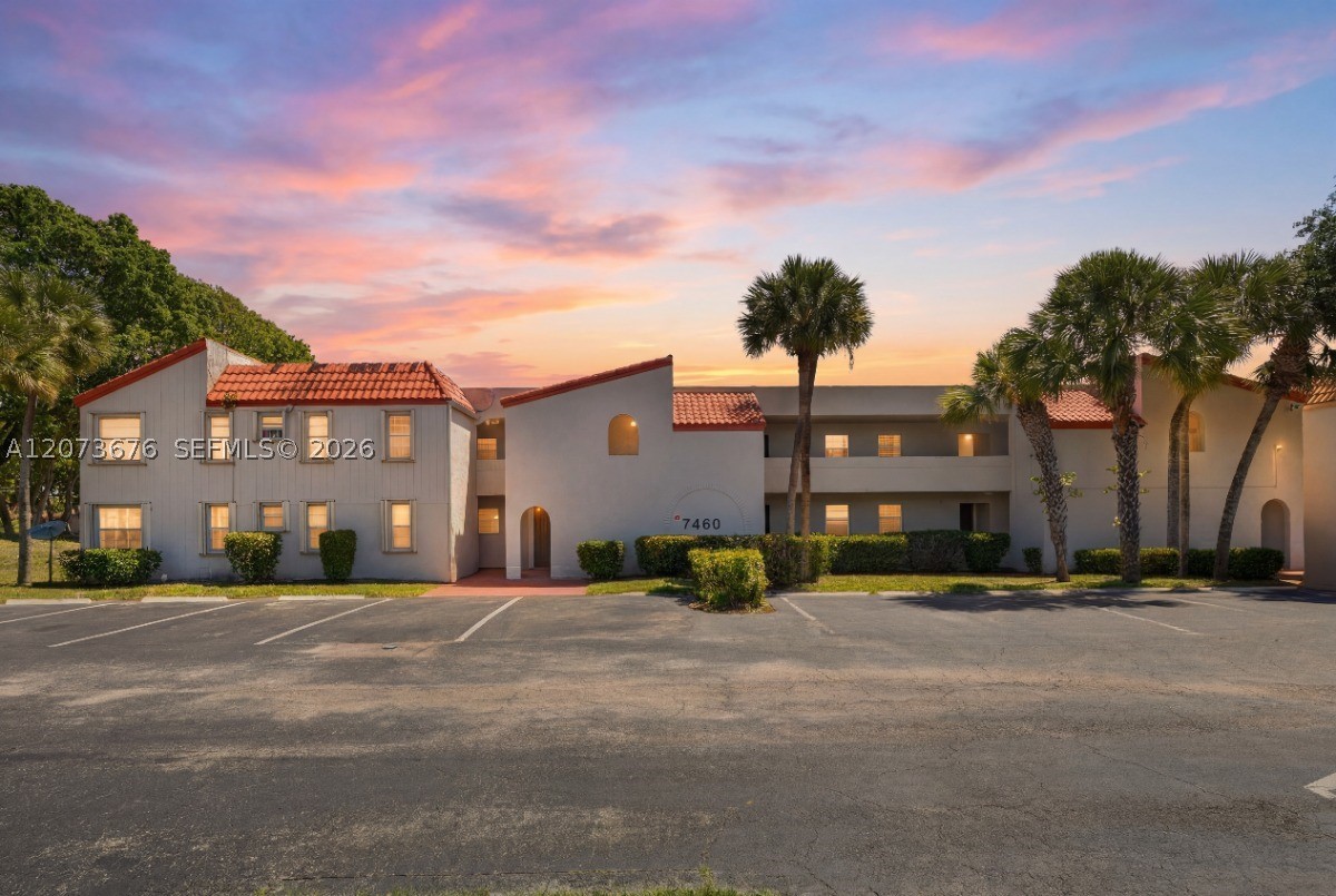 7460 Woodmont Ter #101, Tamarac FL 33321