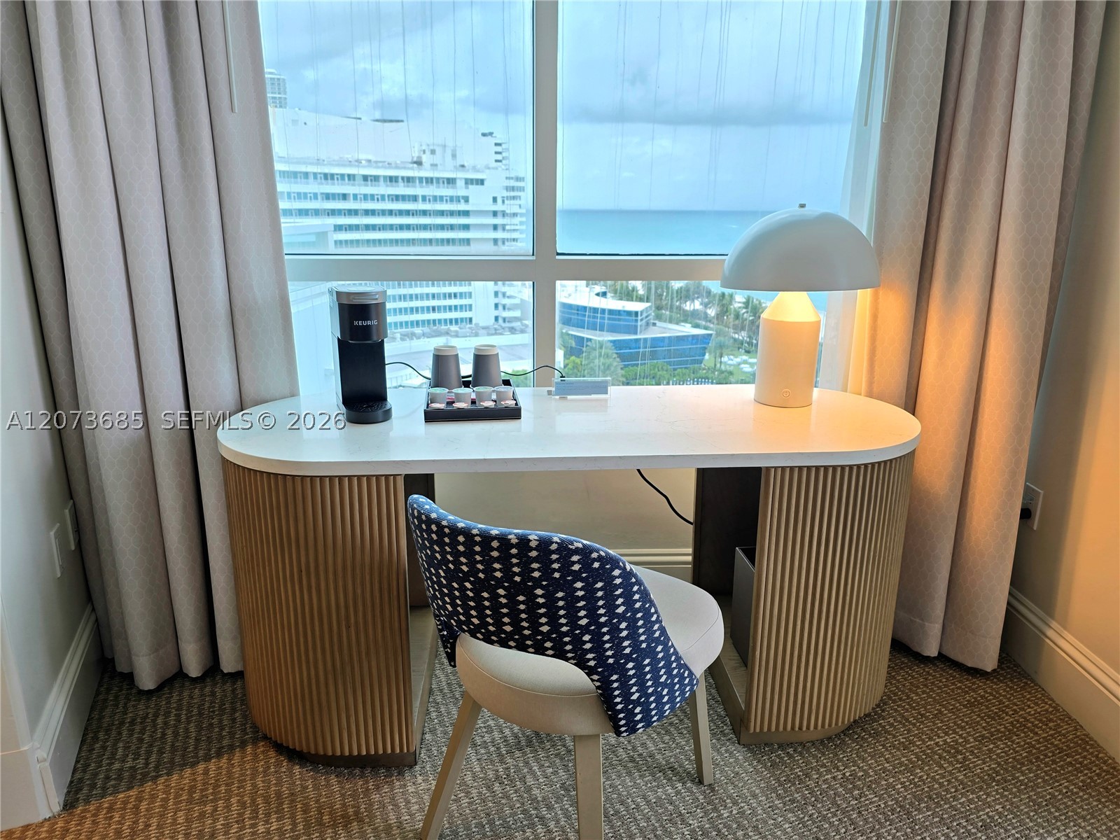 4401 Collins Ave #1401, Miami Beach FL 33140