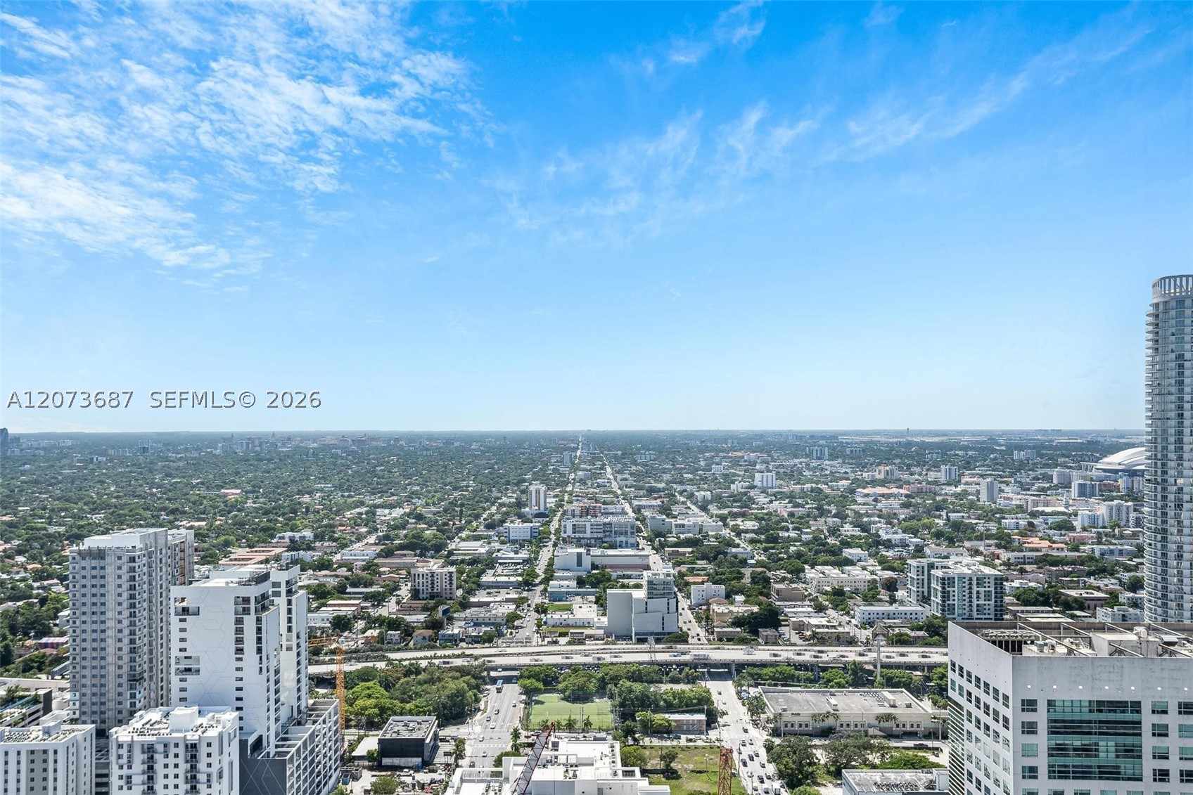 88 SW 7th St #4004, Miami FL 33130