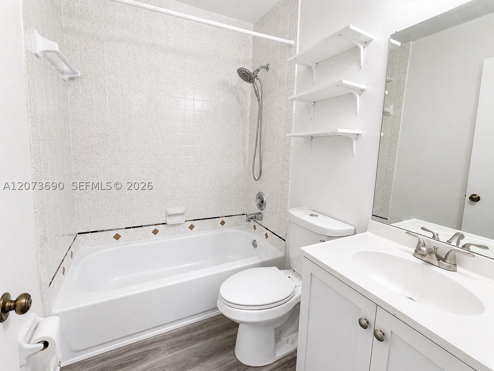 9730 Hammocks Blvd #201-28, Miami FL 33196