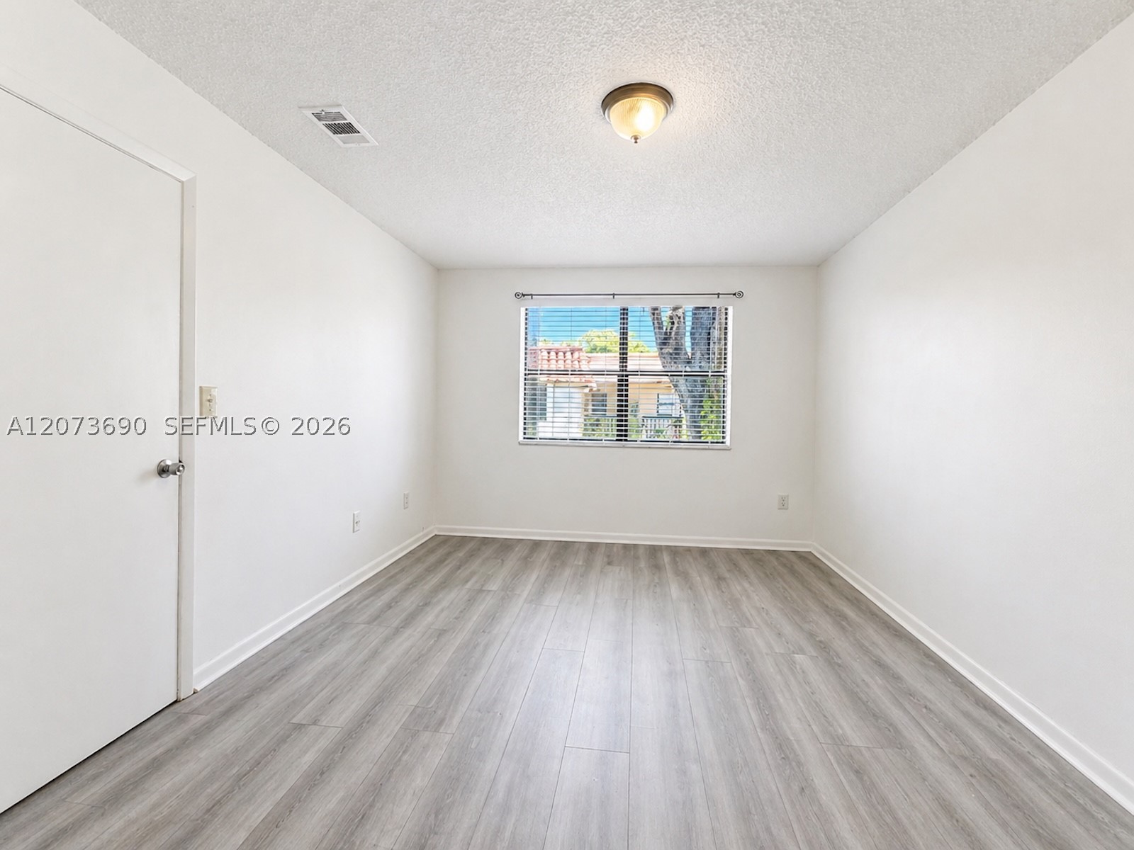 9730 Hammocks Blvd #201-28, Miami FL 33196