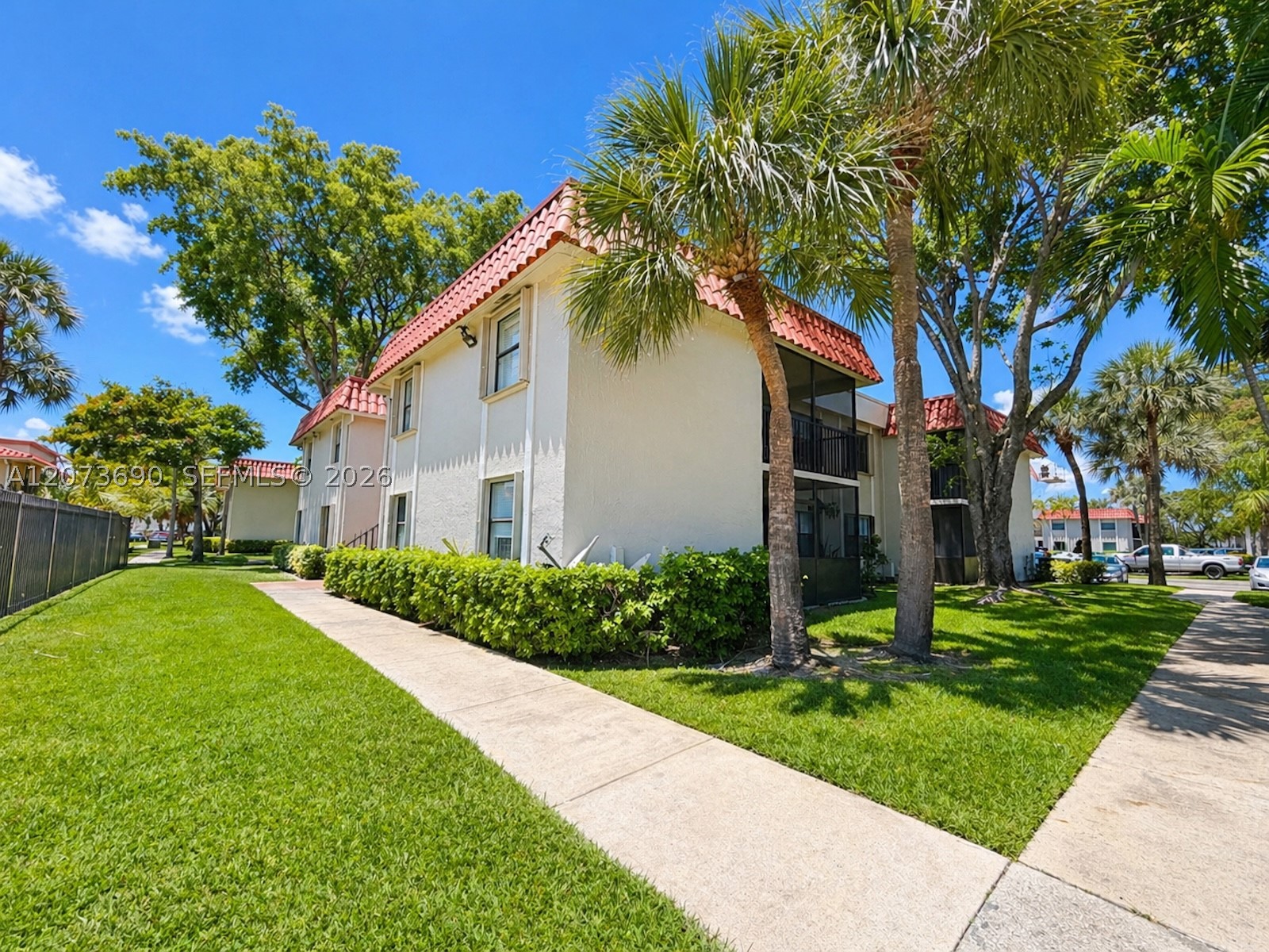 9730 Hammocks Blvd #201-28, Miami FL 33196