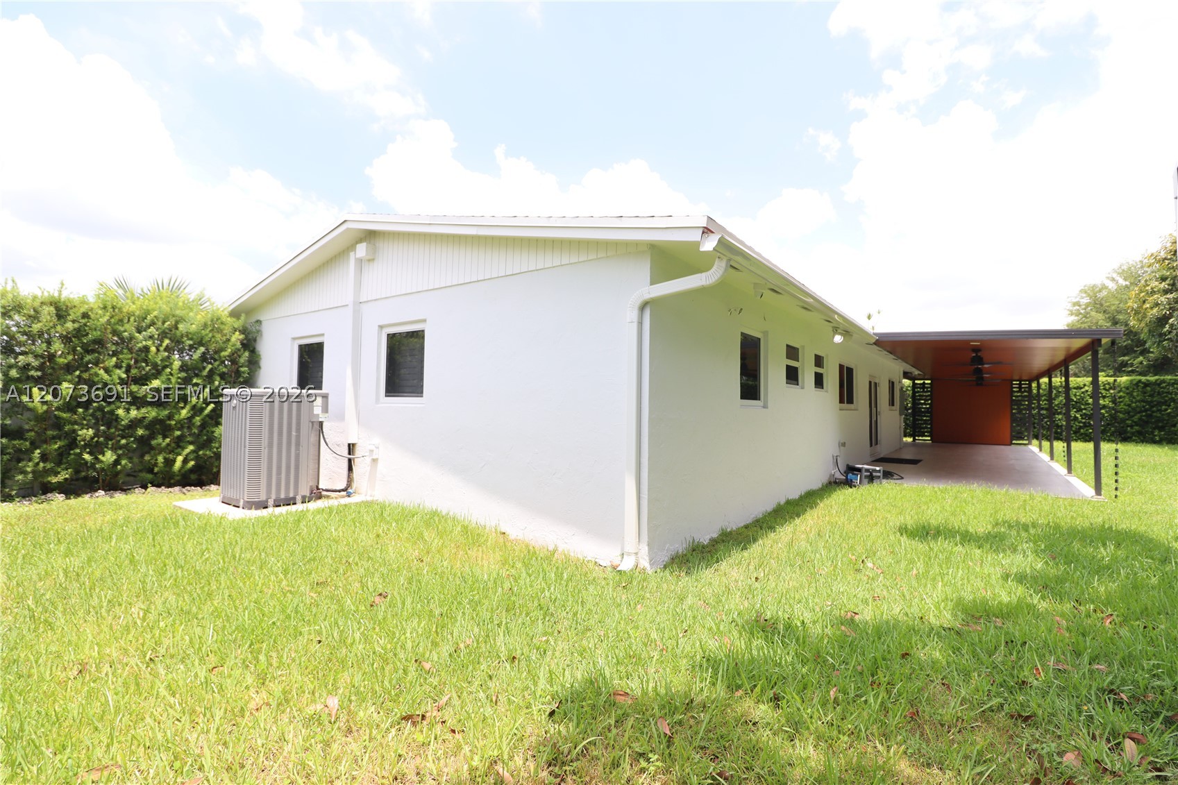 8123 SW 95th Ct, Miami FL 33173