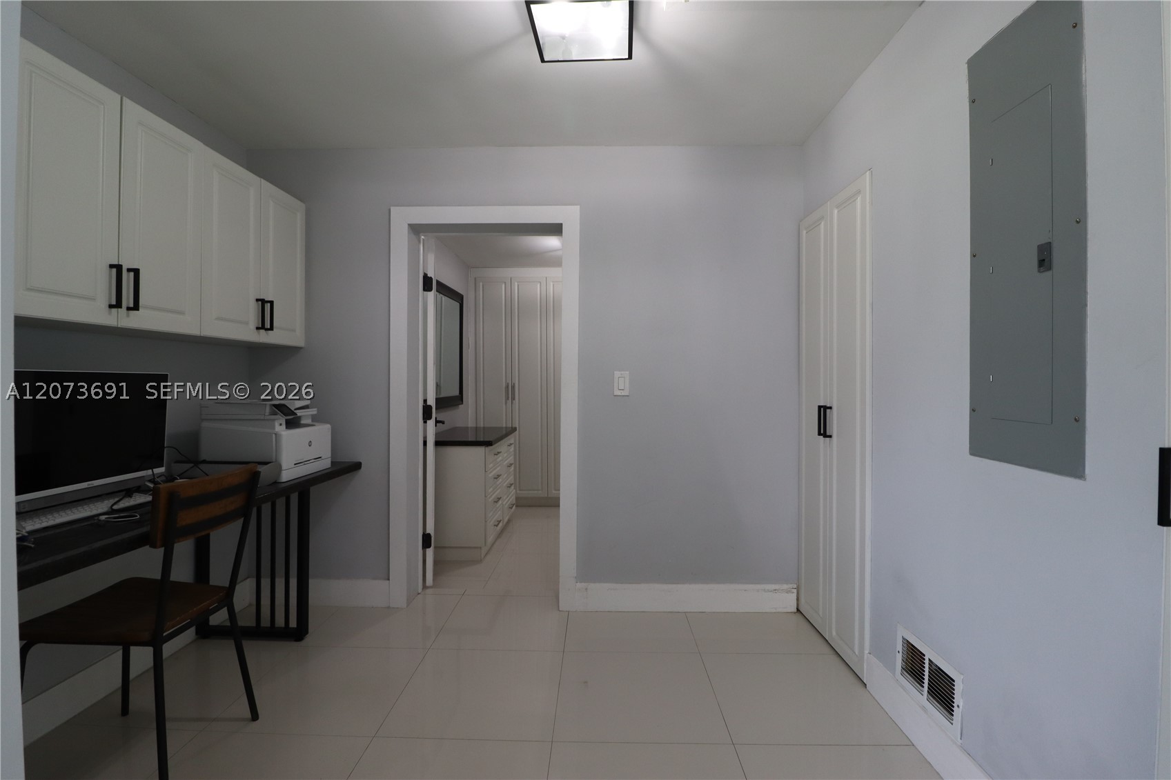 8123 SW 95th Ct, Miami FL 33173