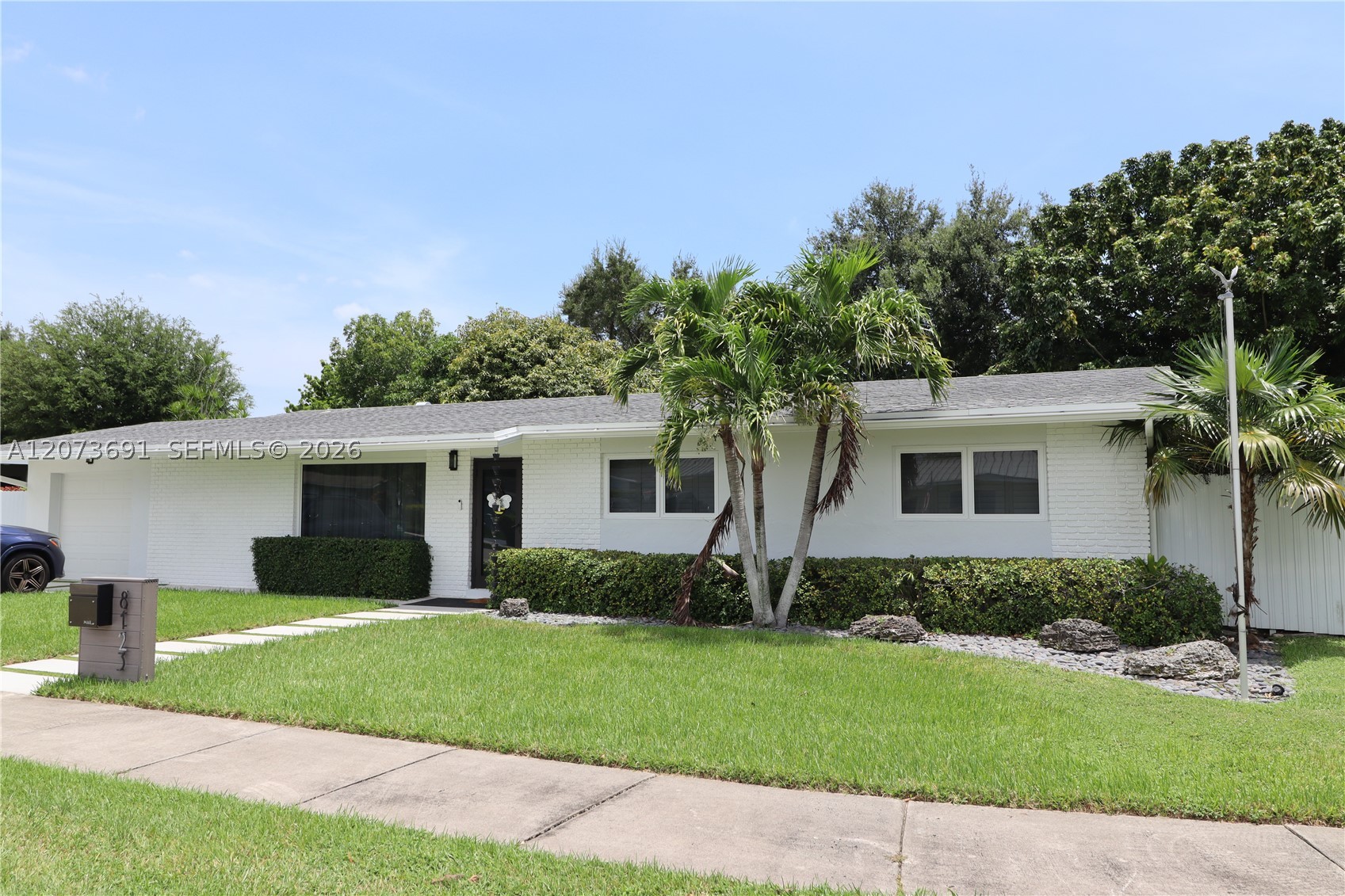 8123 SW 95th Ct, Miami FL 33173
