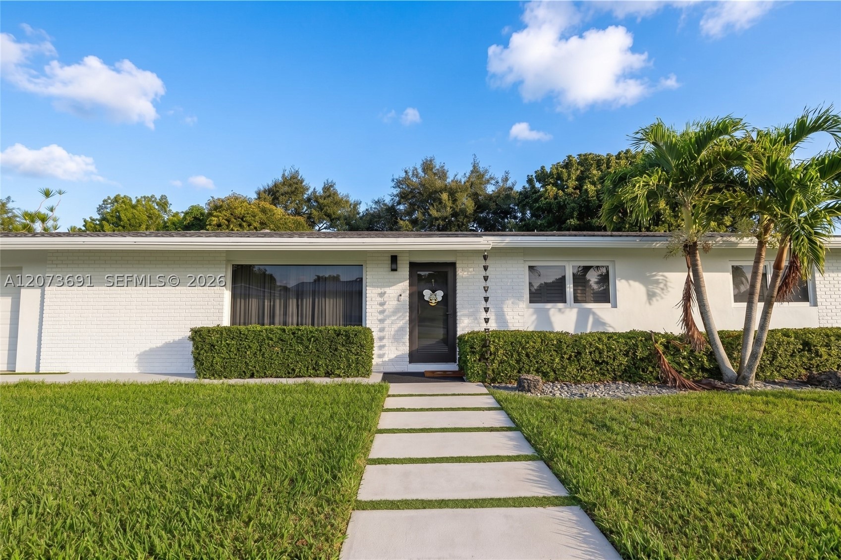 8123 SW 95th Ct, Miami FL 33173