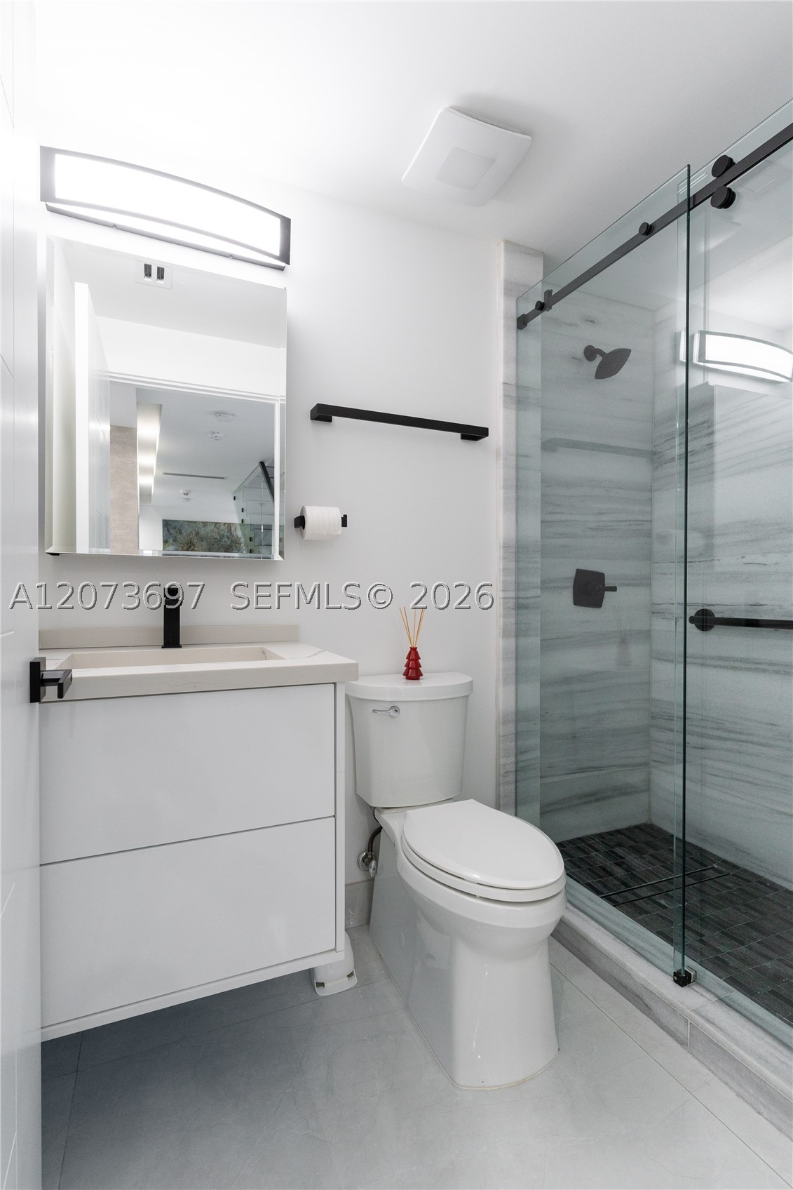 5601 N Ocean Dr, Hollywood FL 33019