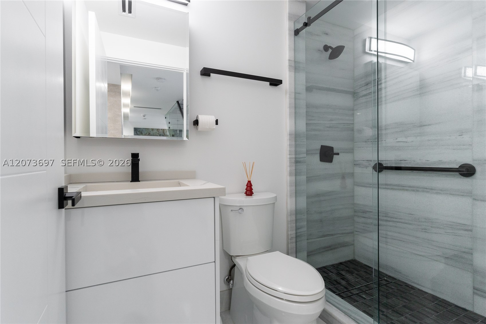 5601 N Ocean Dr, Hollywood FL 33019