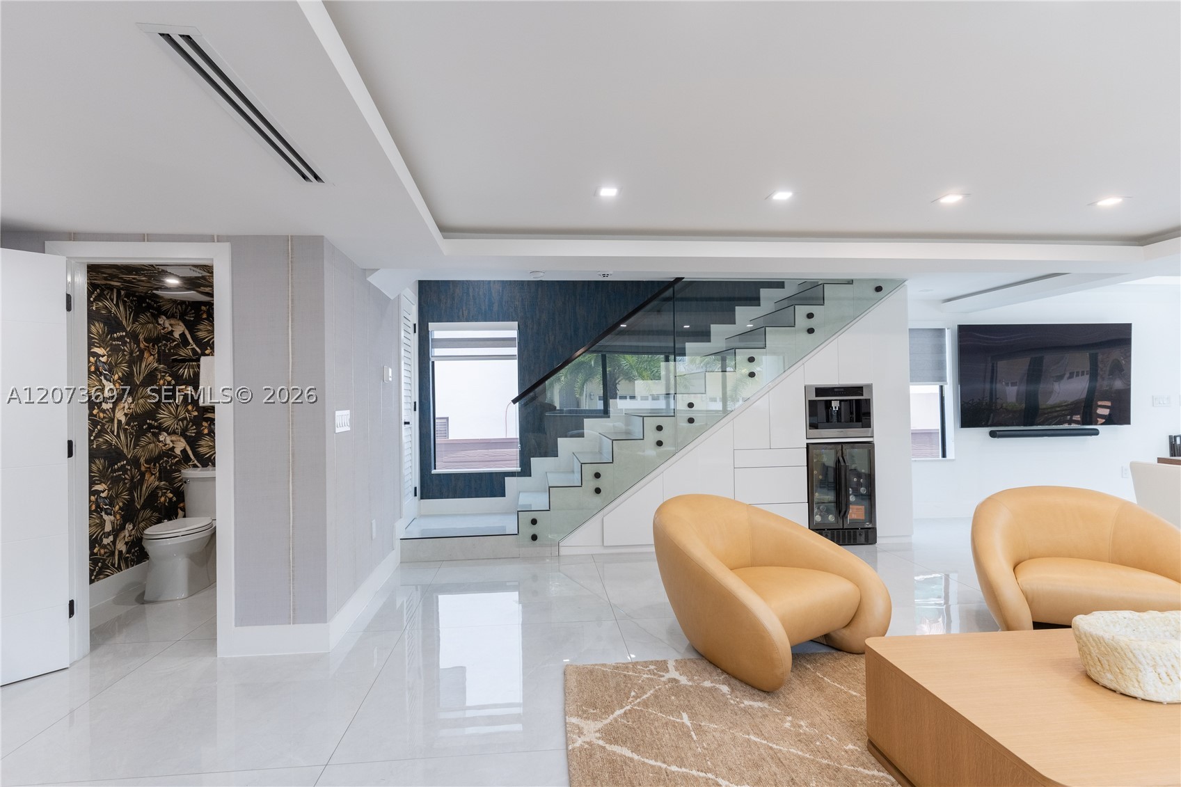 5601 N Ocean Dr, Hollywood FL 33019