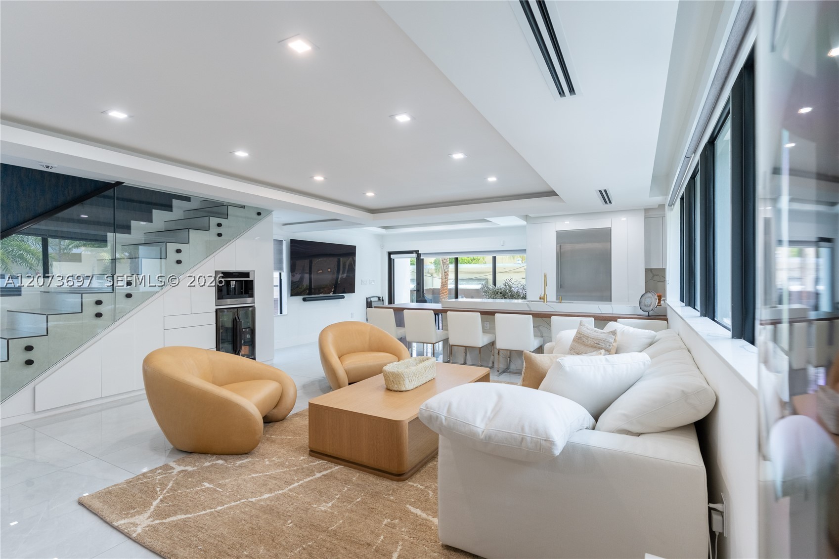 5601 N Ocean Dr, Hollywood FL 33019