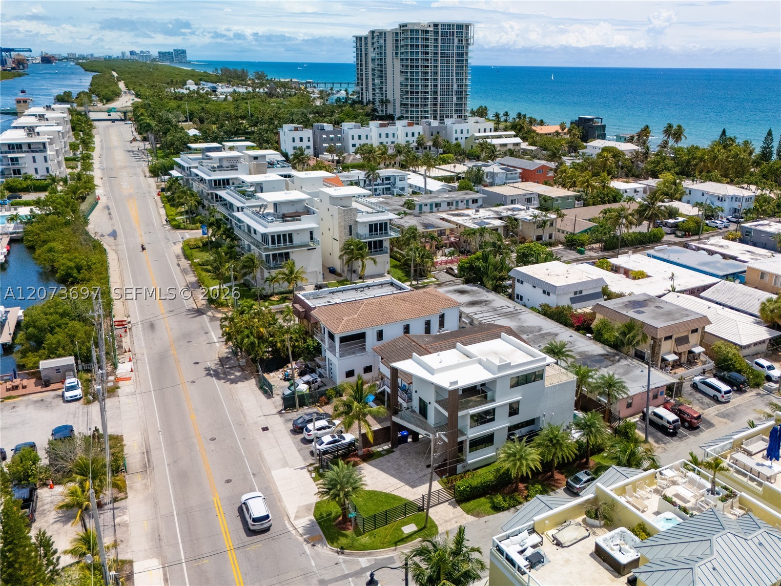 5601 N Ocean Dr, Hollywood FL 33019