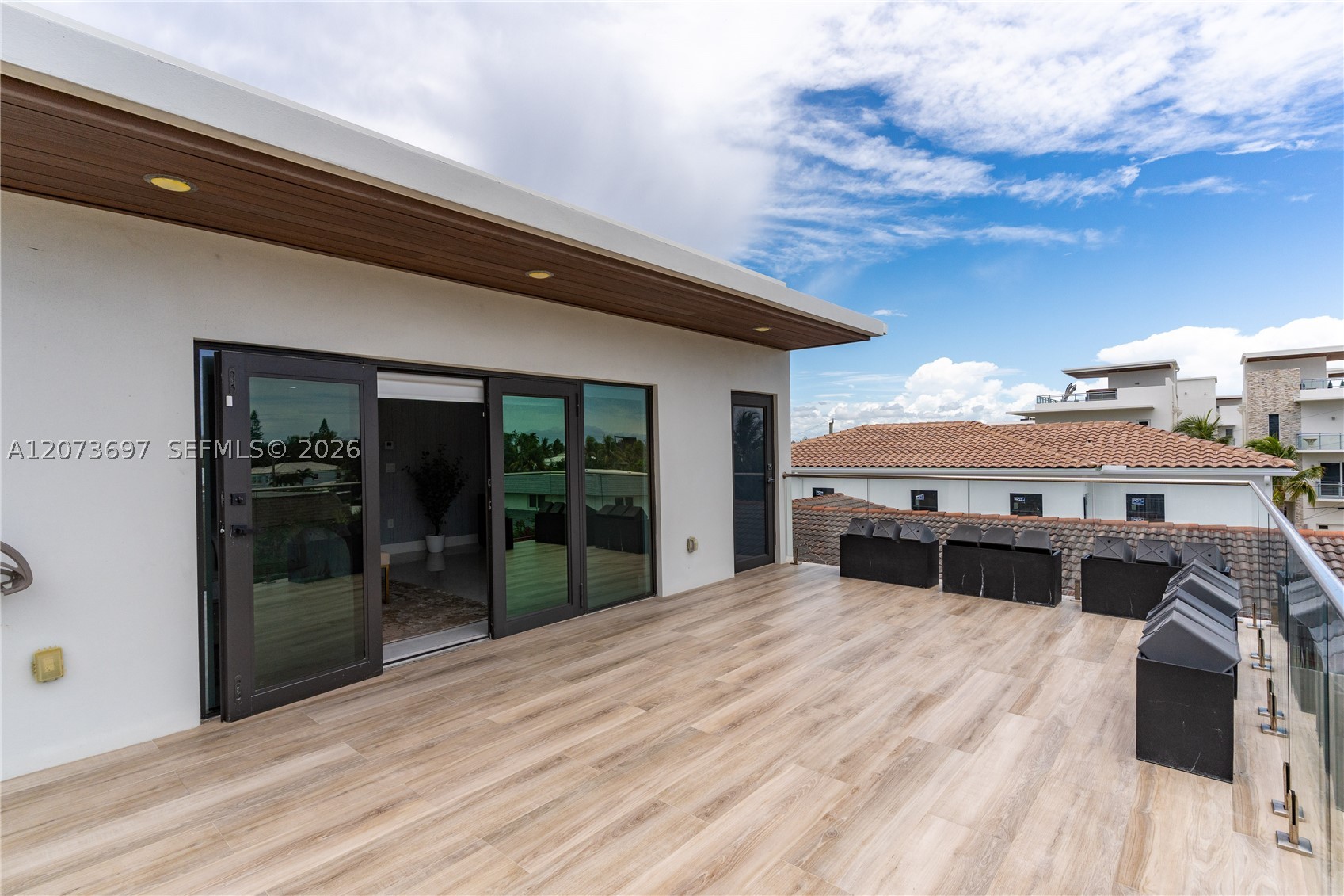 5601 N Ocean Dr, Hollywood FL 33019