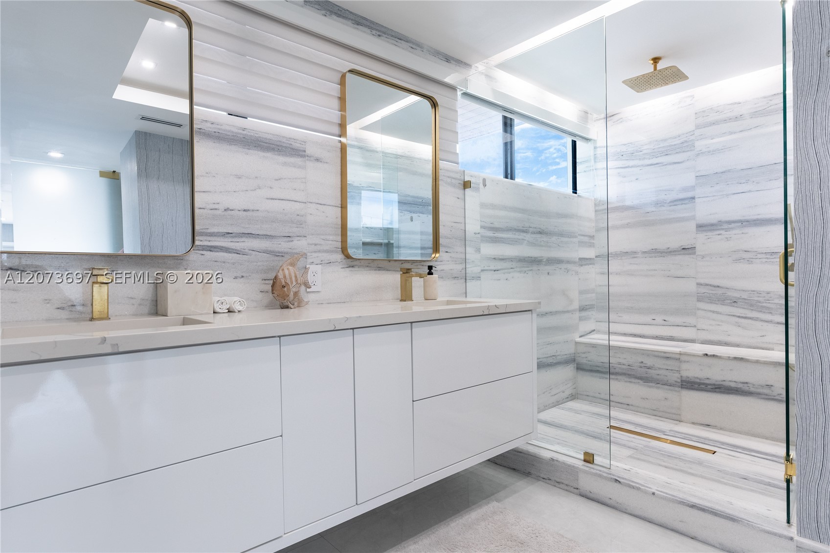 5601 N Ocean Dr, Hollywood FL 33019
