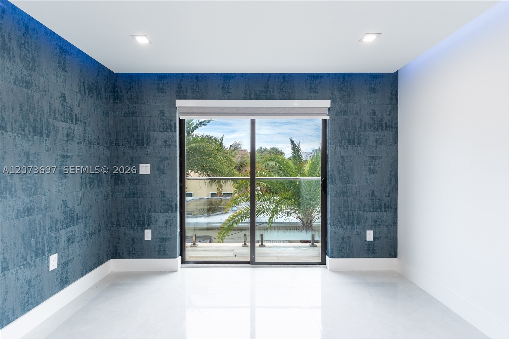 5601 N Ocean Dr, Hollywood FL 33019