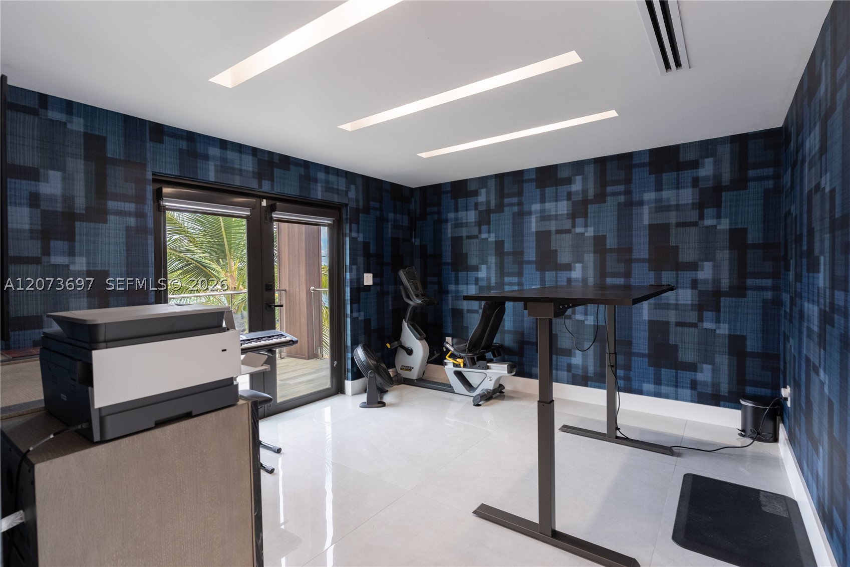 5601 N Ocean Dr, Hollywood FL 33019