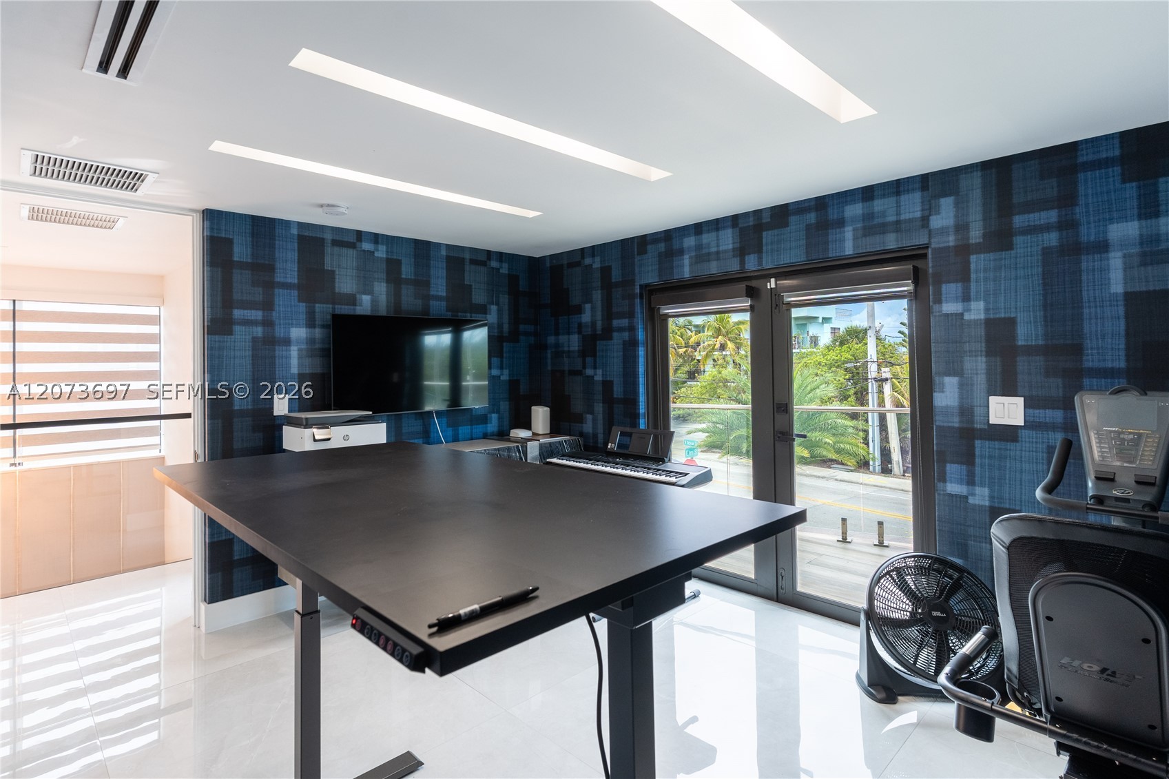 5601 N Ocean Dr, Hollywood FL 33019