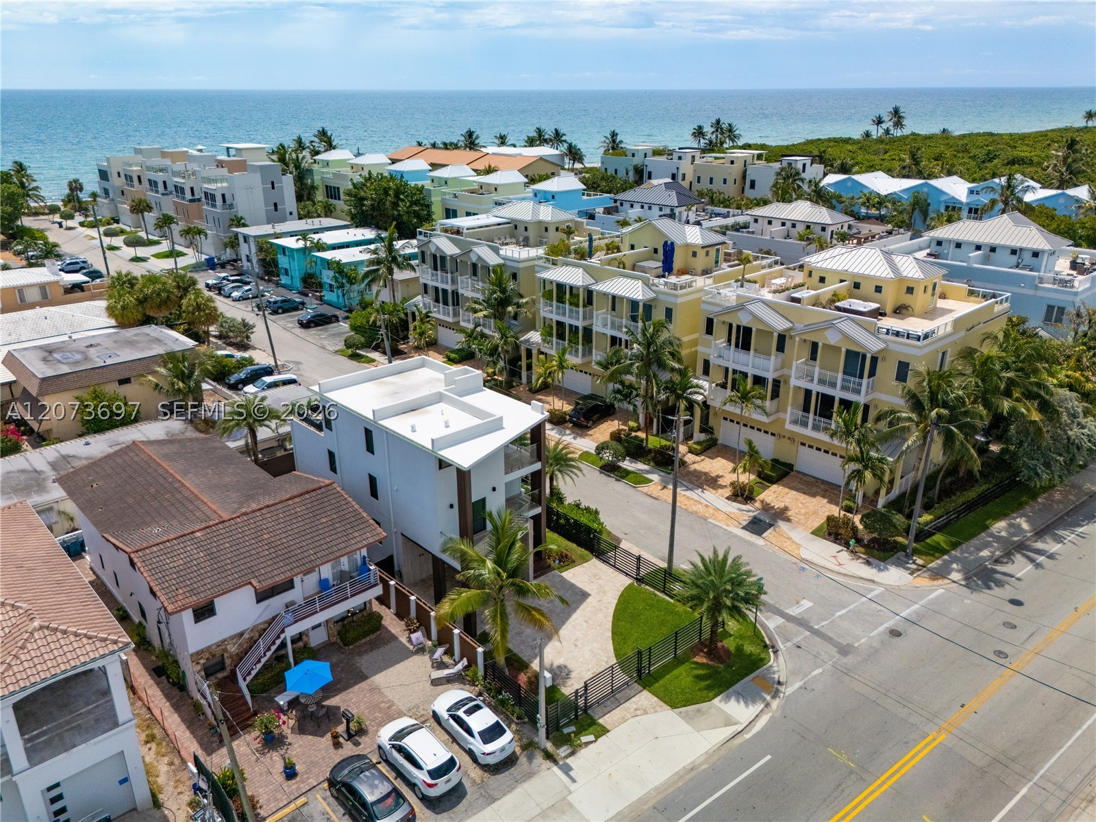 5601 N Ocean Dr, Hollywood FL 33019