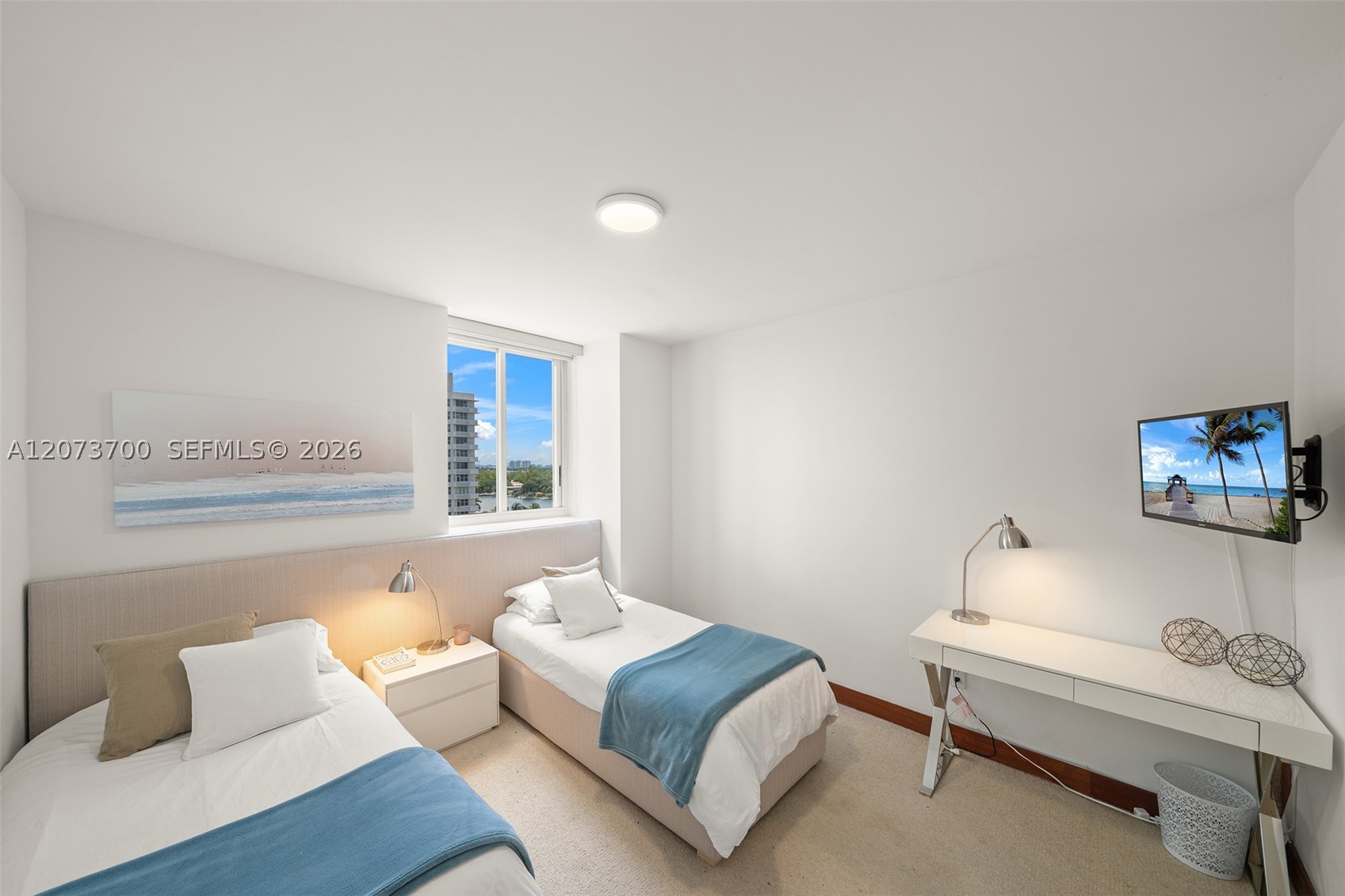 4779 Collins Ave #1005, Miami Beach FL 33140