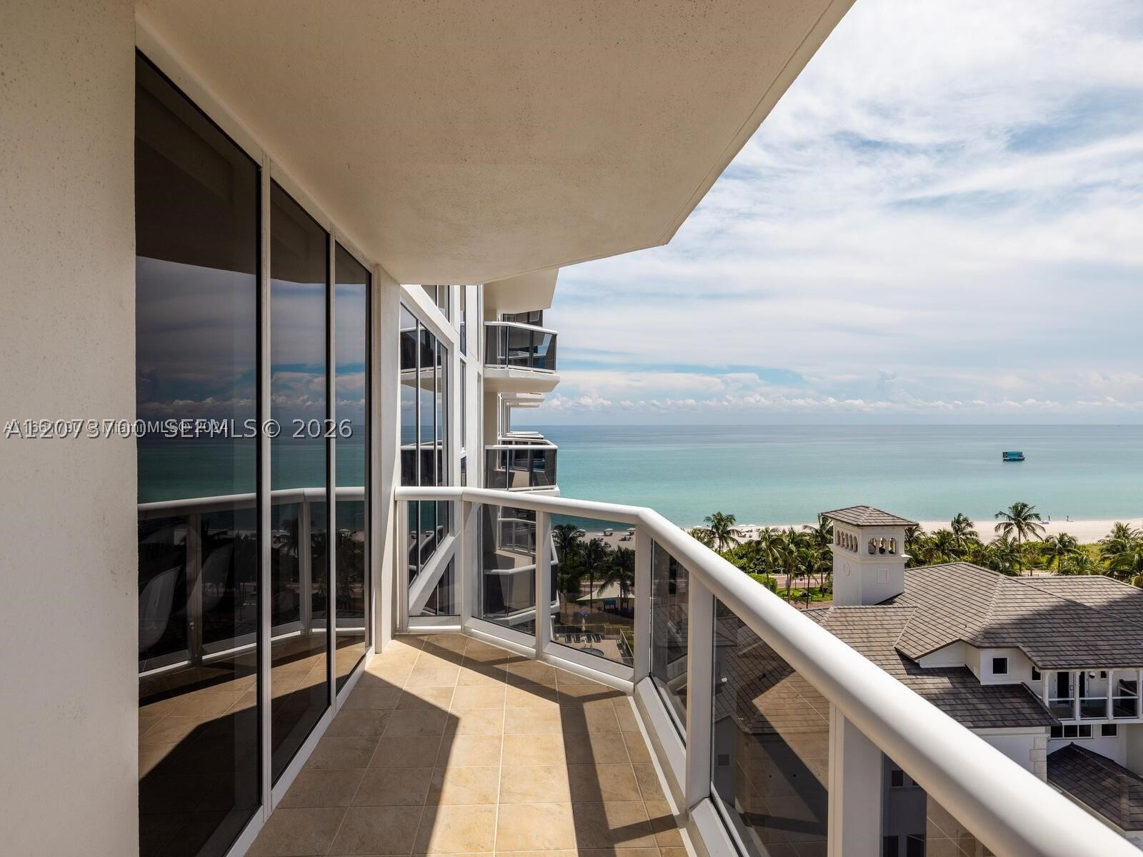 4779 Collins Ave #1005, Miami Beach FL 33140