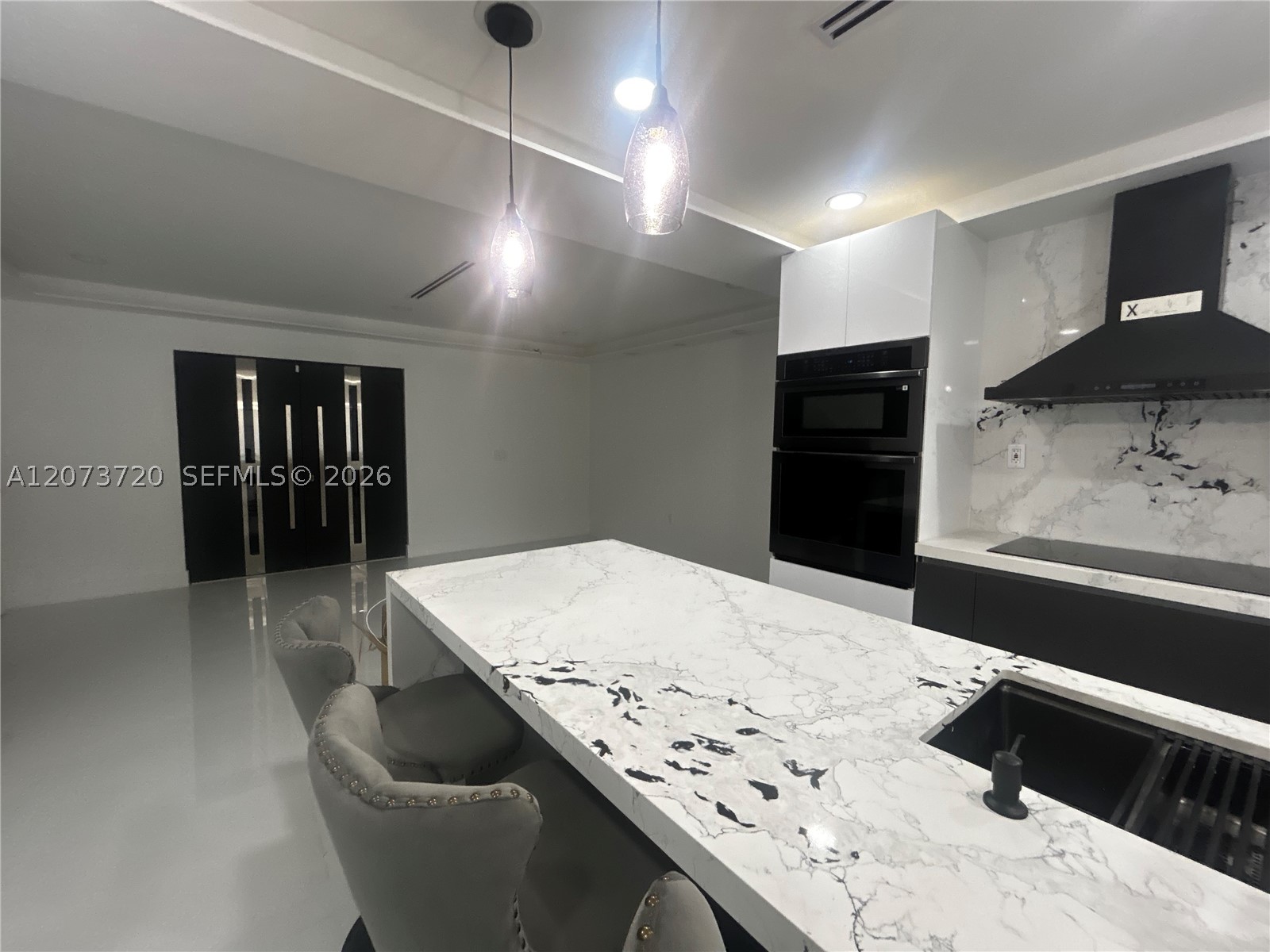 464 Minola Dr, Miami Springs FL 33166