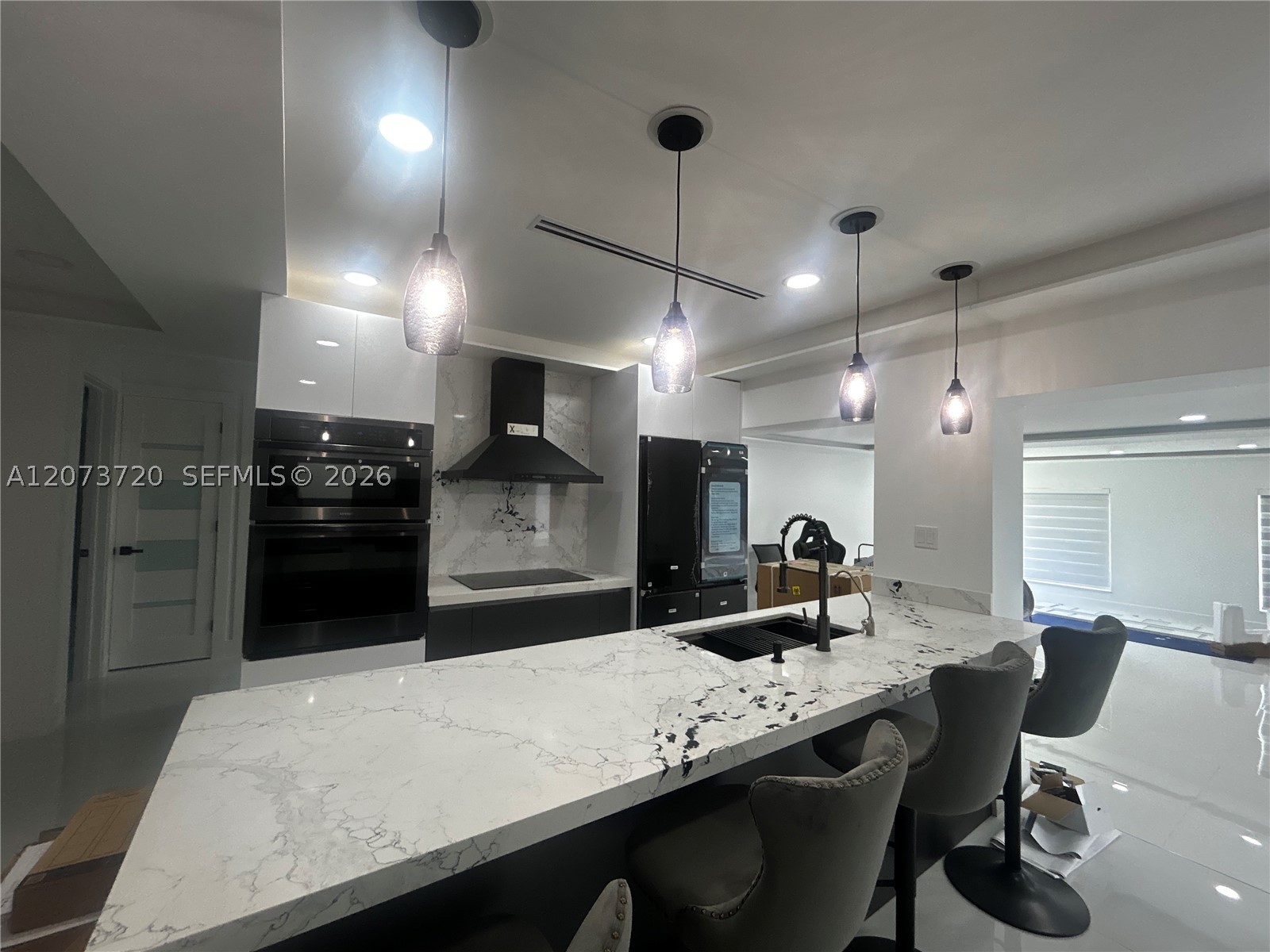 464 Minola Dr, Miami Springs FL 33166