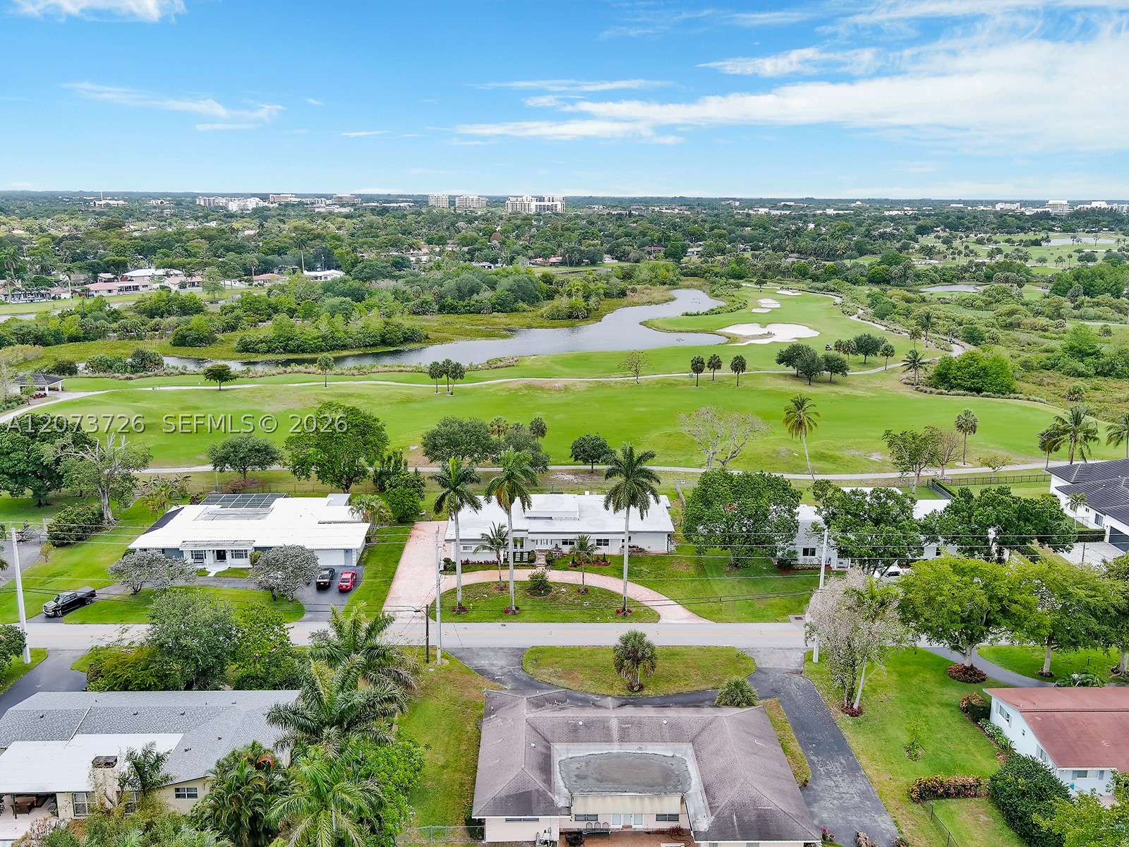 621 E Tropical Way, Plantation FL 33317